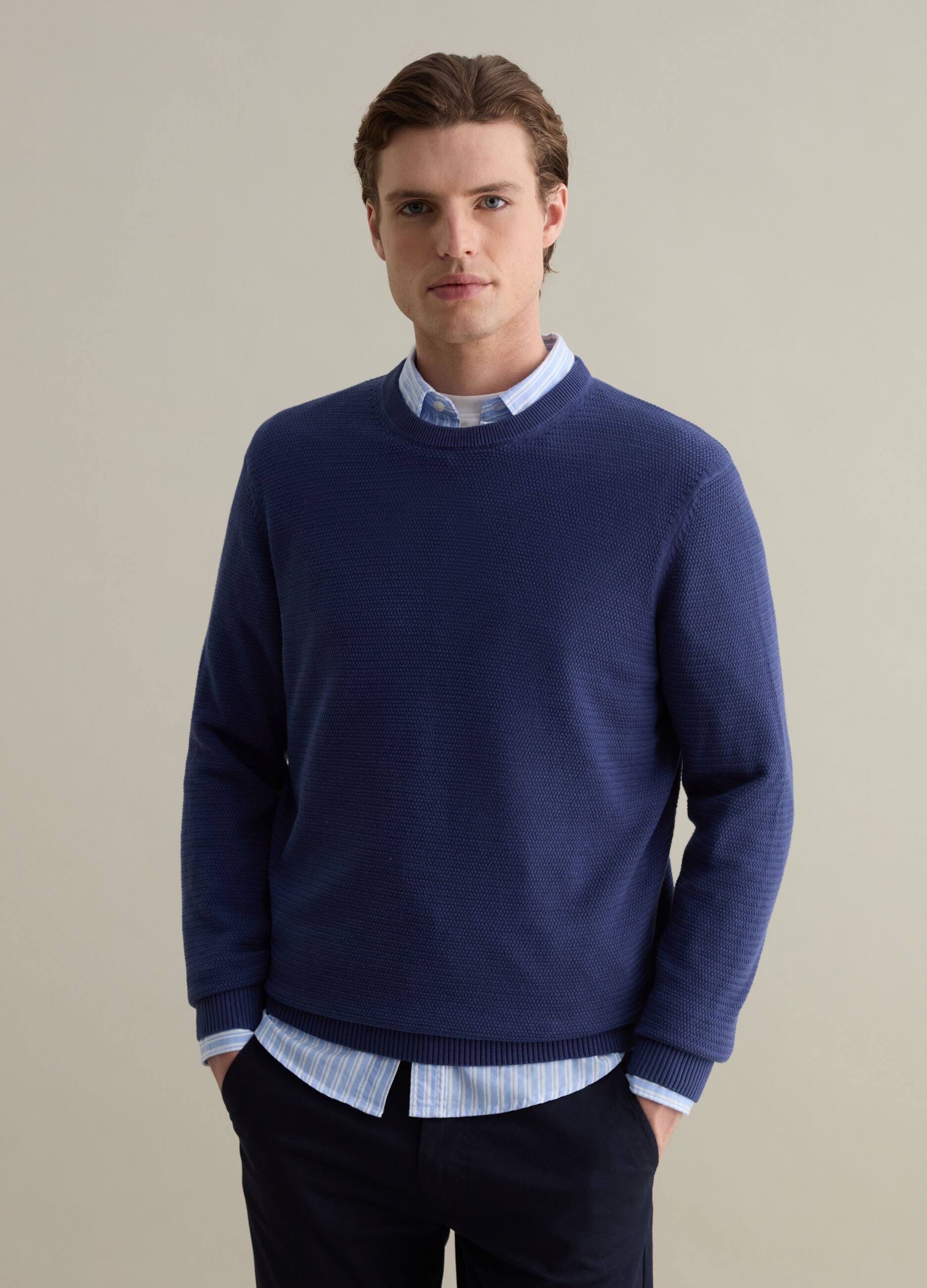 Cotton pullover with wavy trim