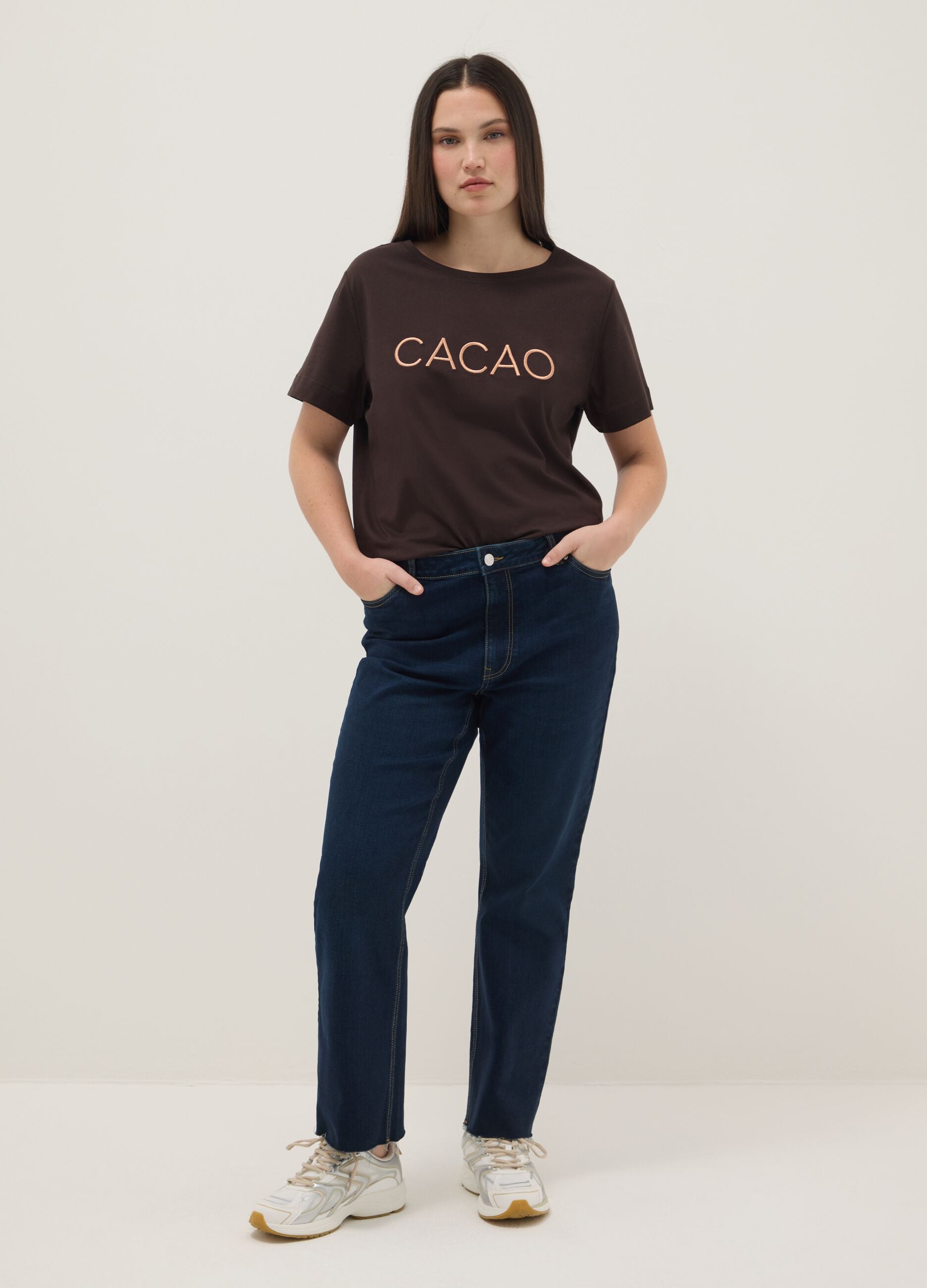 Regular fit pure cotton brown T-shirt with text