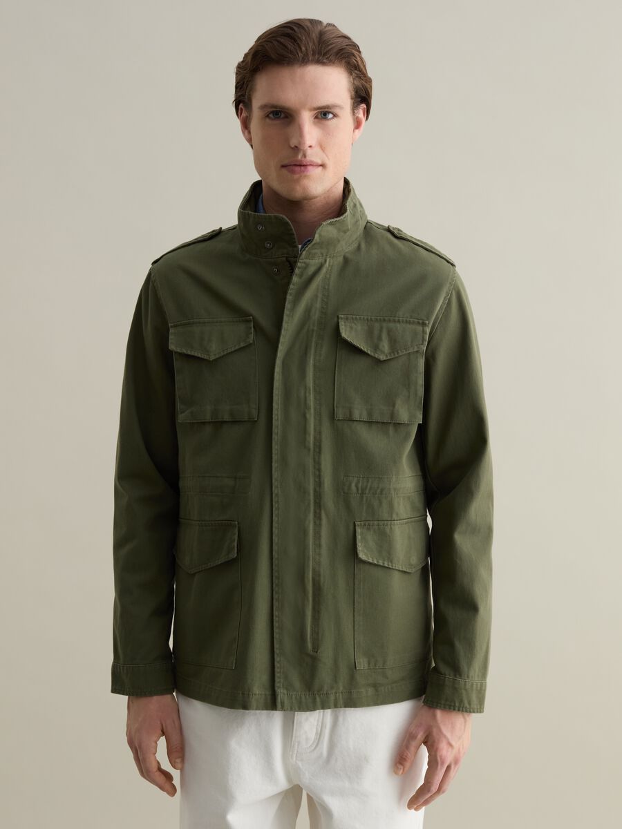 Short safari jacket with internal hood_0