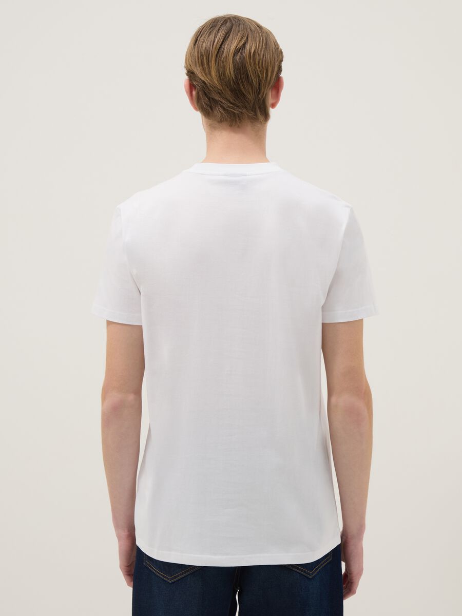 White pure cotton regular fit T-shirt with Hard Rock Cafe logo_2