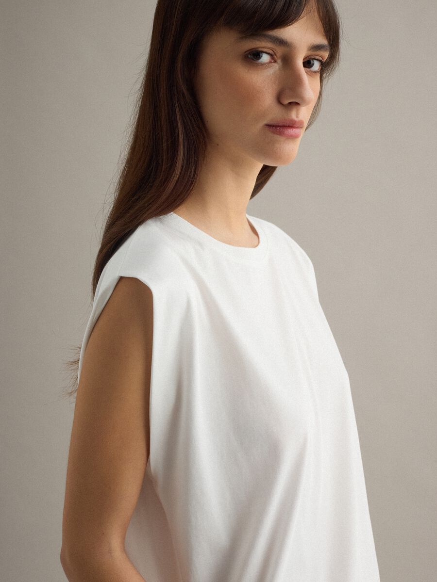 T-shirt senza maniche in misto cotone bianco regular fit_1