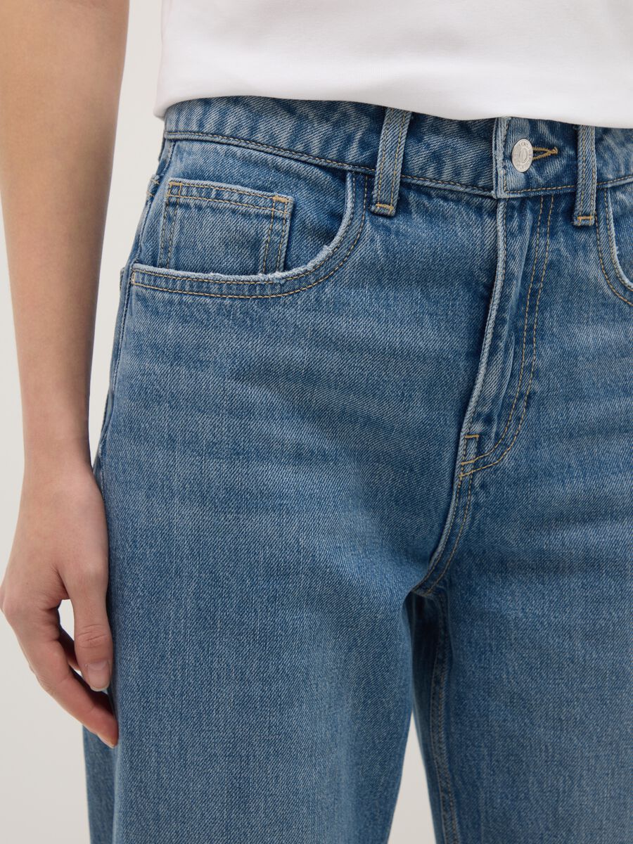 Blue cotton straight fit jeans_4