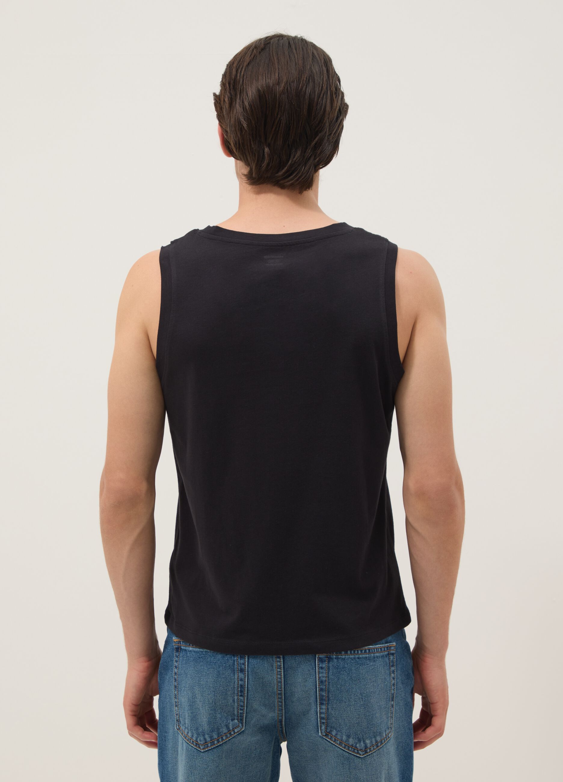 Black crew-neck cotton vest top, regular fit