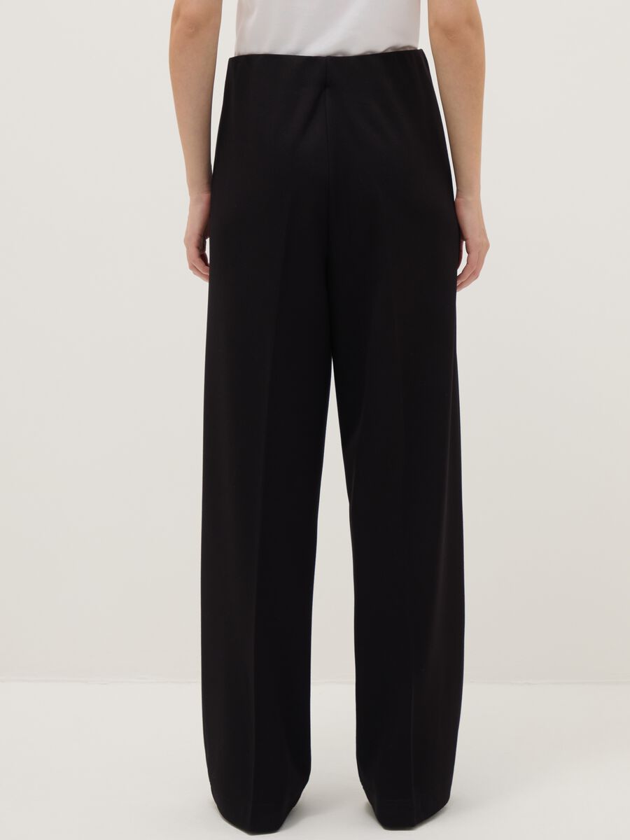 Black Flare Fit Leggings_2
