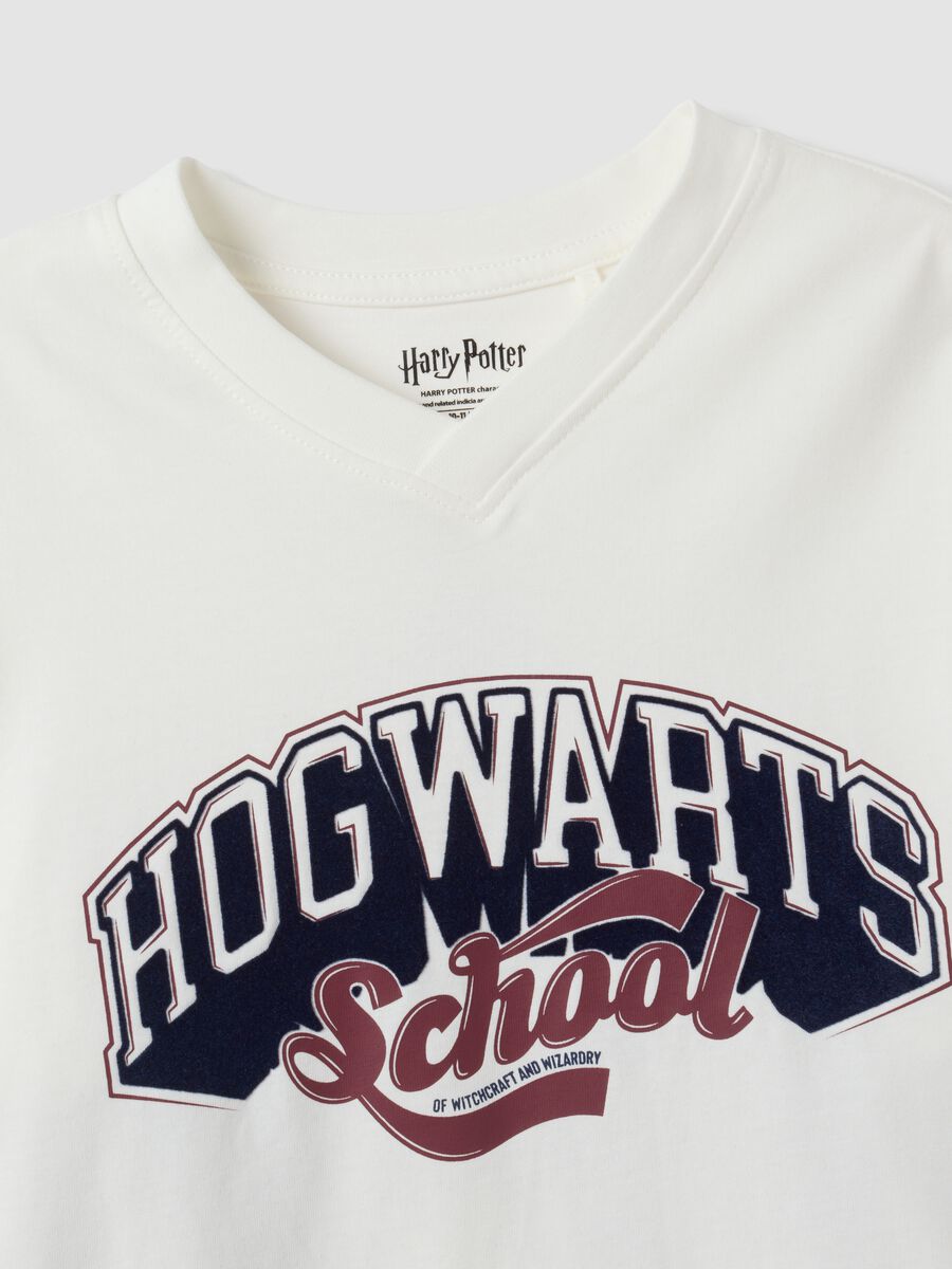 T-shirt bianca in puro cotone con scollo a V con stampa Harry Potter_4