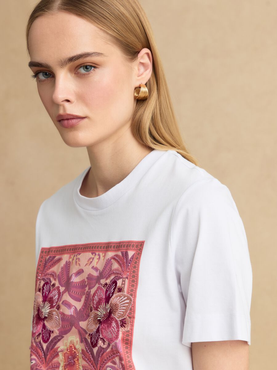 White pure cotton T-shirt with floral print_1