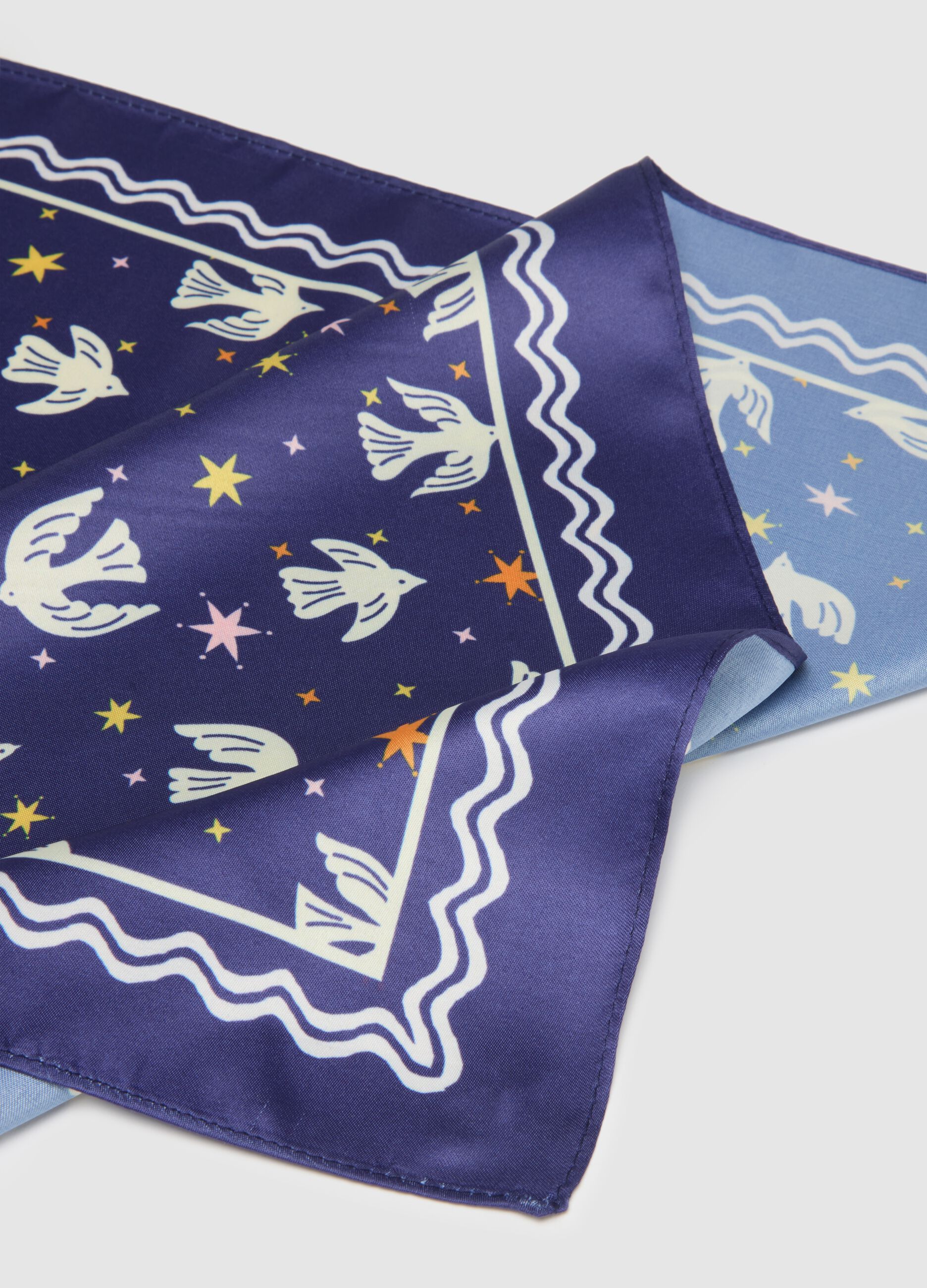 Multicolour regular-fit scarf with bird pattern