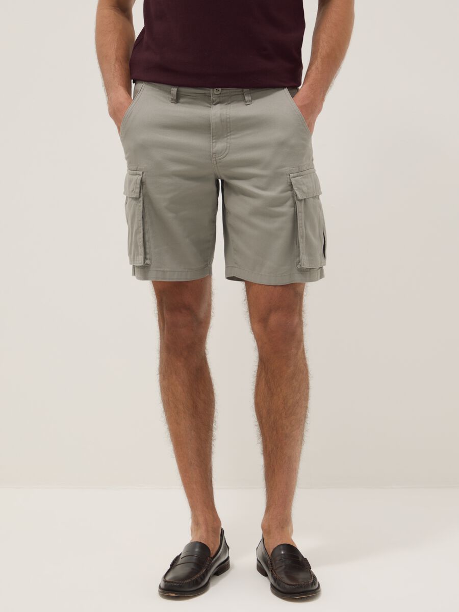 Grey pure cotton regular-fit cargo shorts_1