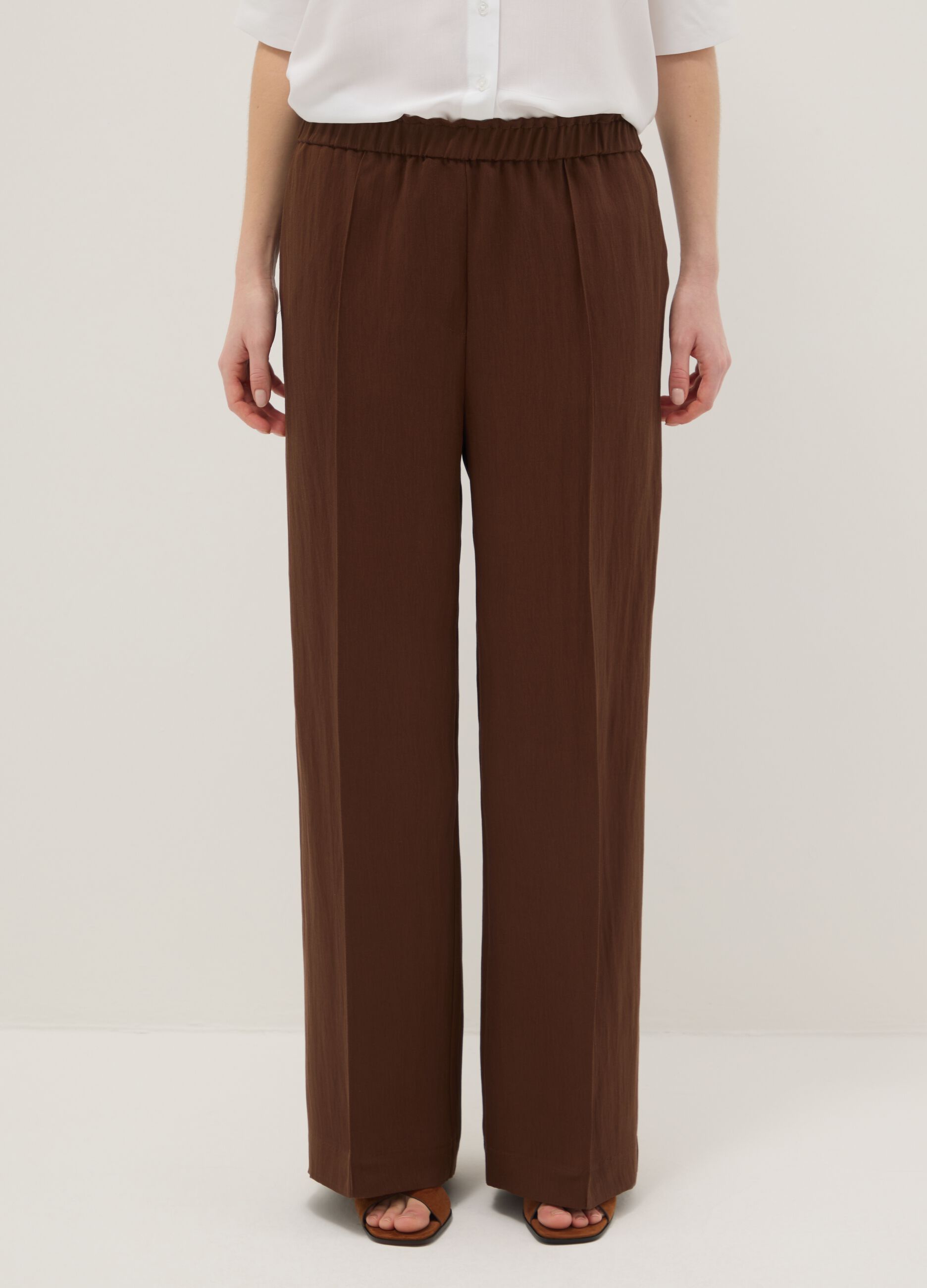 Wide leg brown jogger trousers in Lyocell and viscose blend
