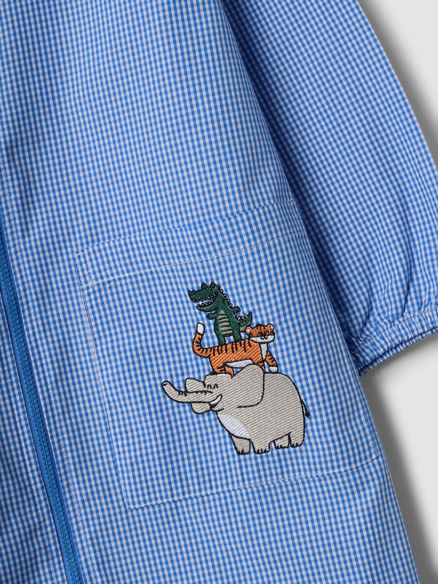 Blue gingham nursery apron with zip and animal embroidery_3