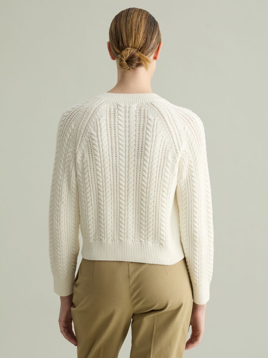 Cardigan in cotone con lavorazione a trecce_3