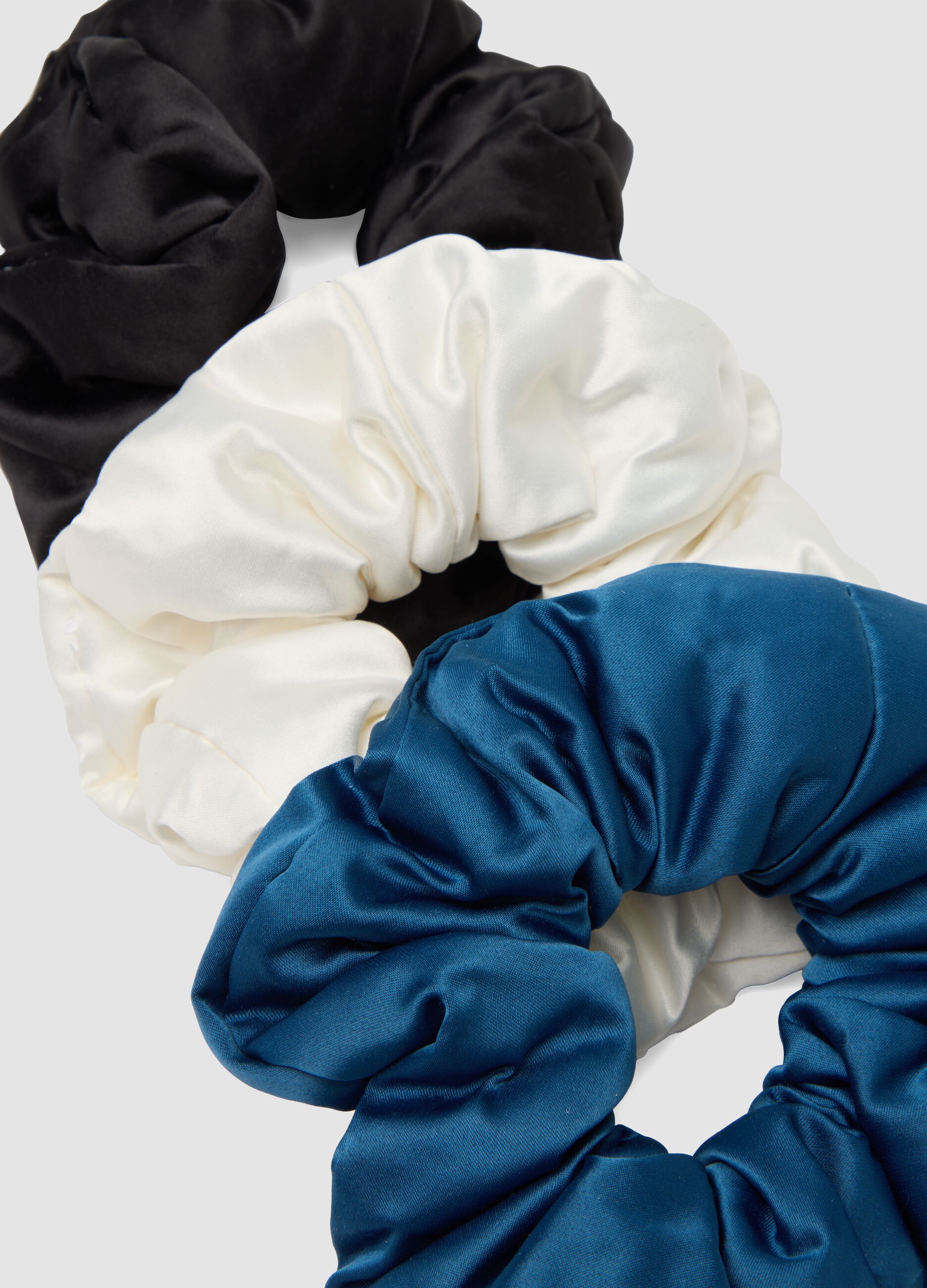 SINCERELY HAIR Satin Scrunchies Set of 3 Black&ndash;Blue&ndash;White