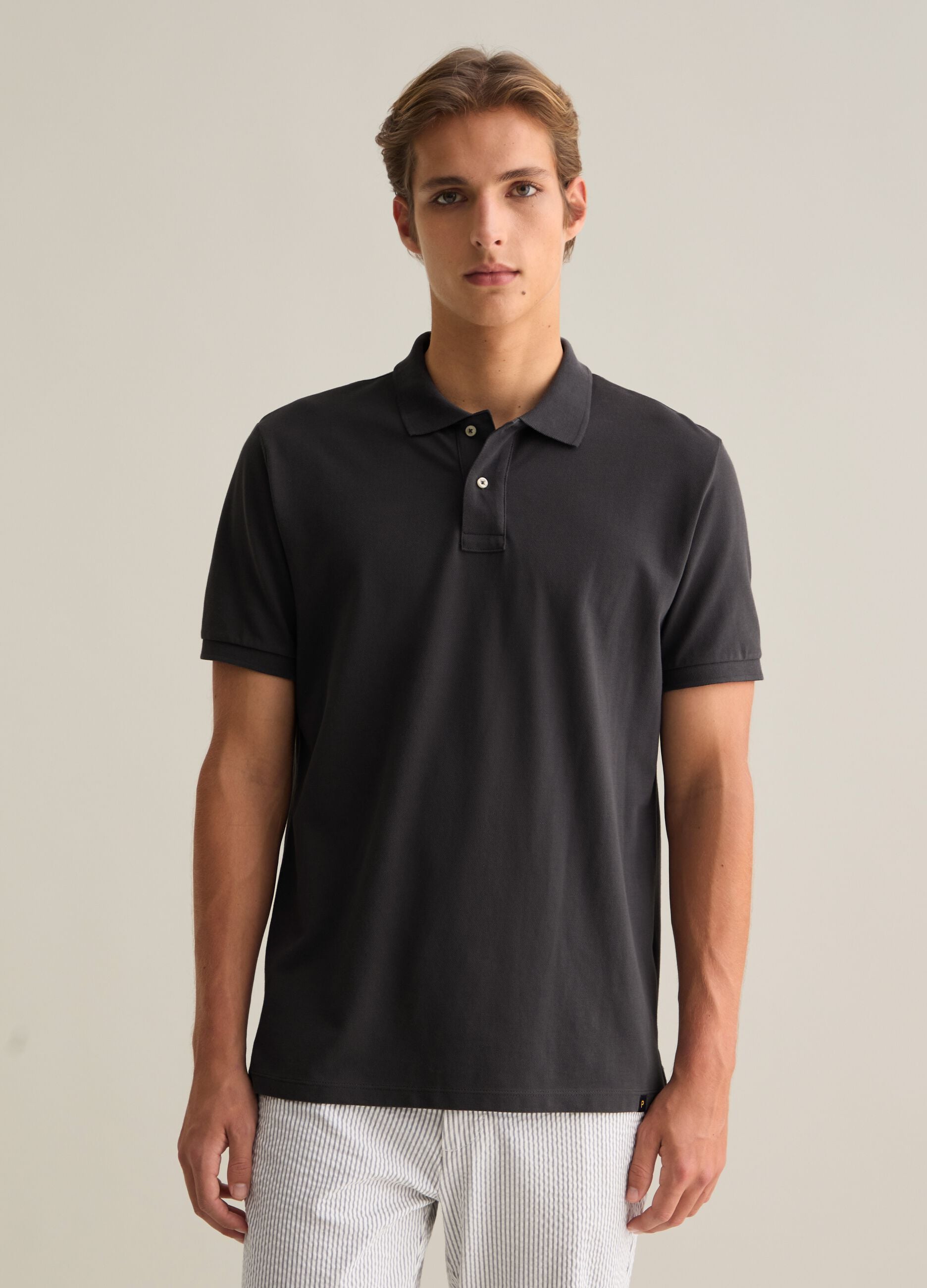 Men&rsquo;s grey regular fit polo shirt in 100% cotton