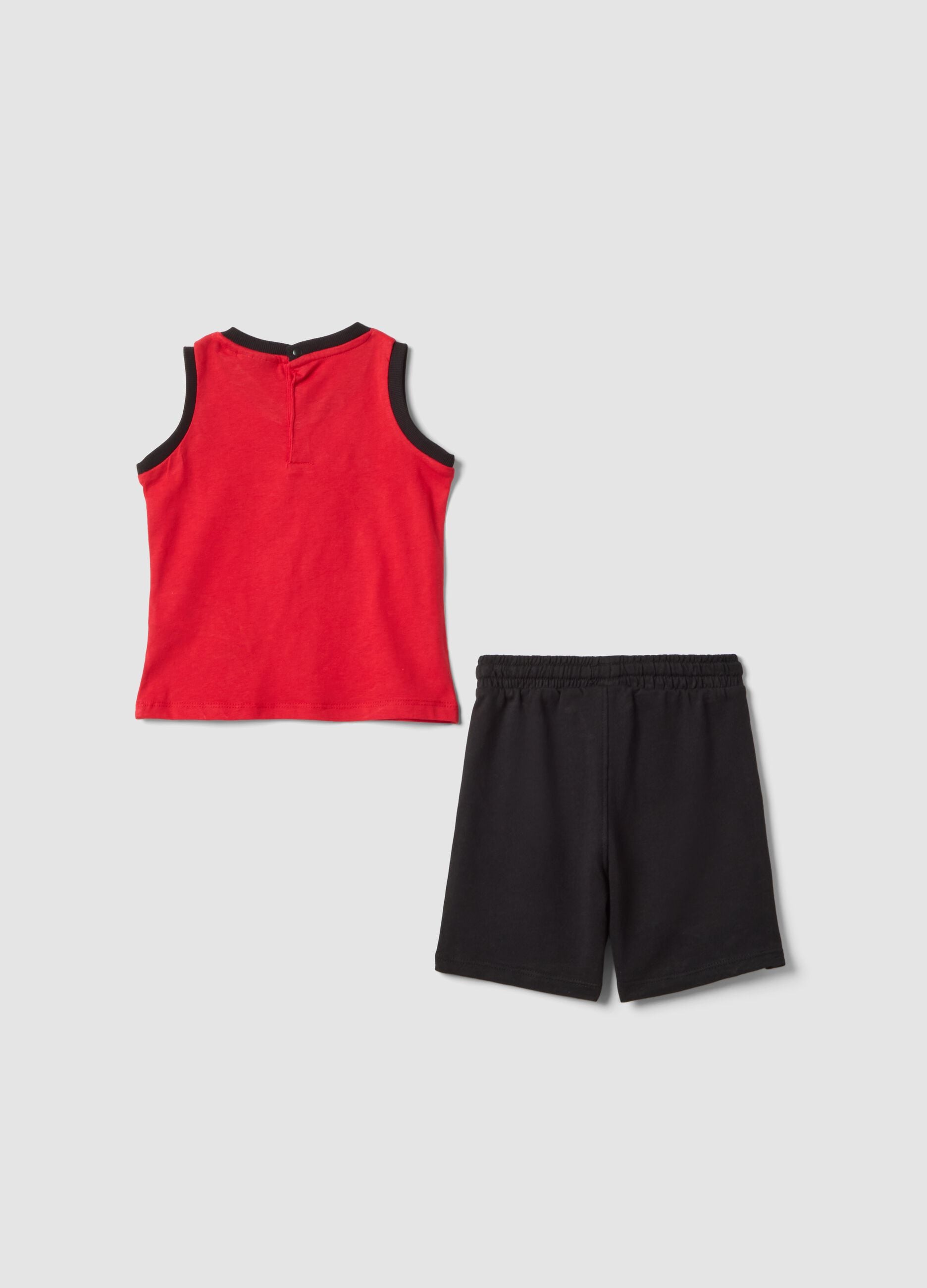 Red pure cotton set with top and shorts for baby boy, regular fit