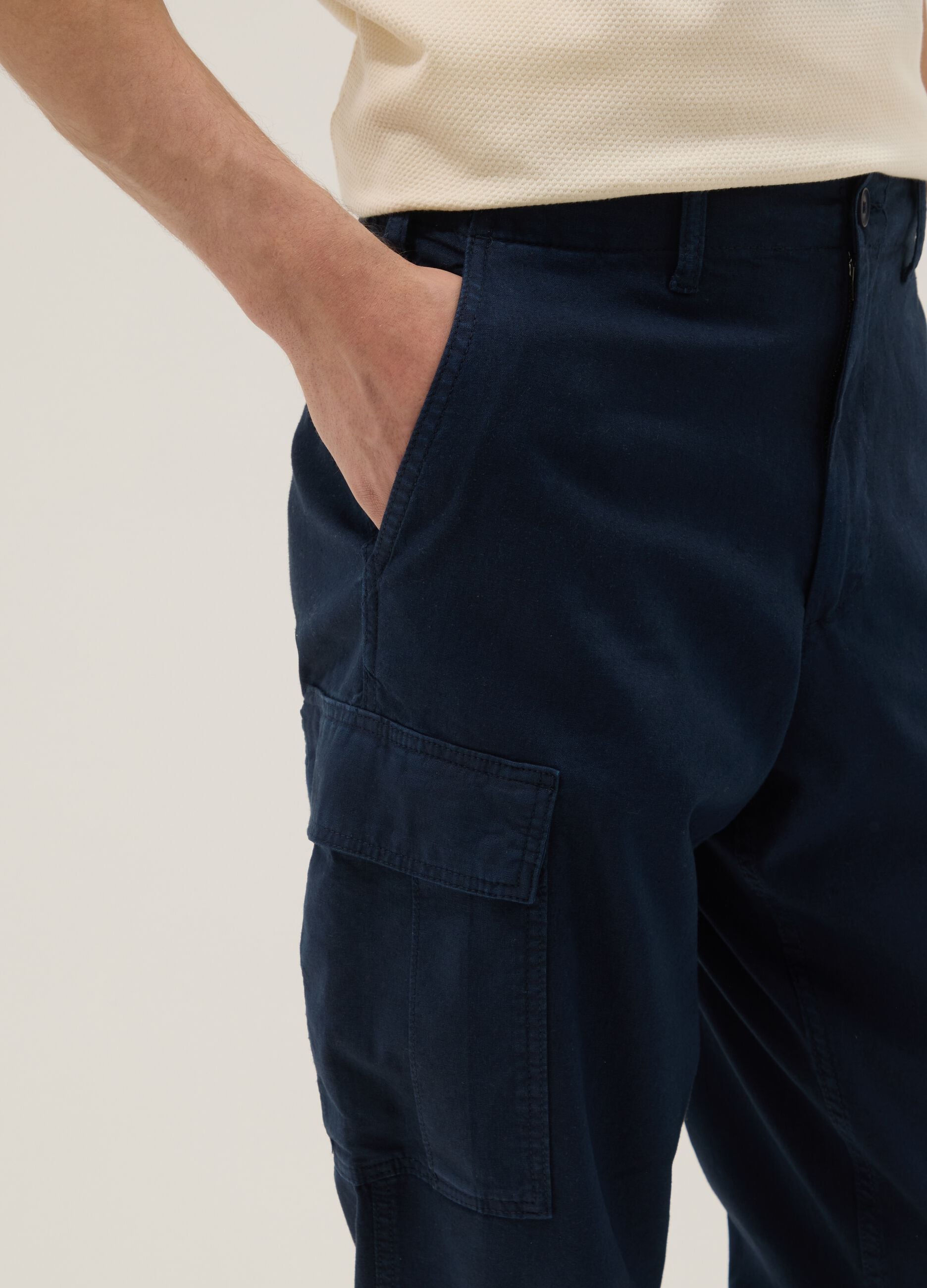 Blue regular-fit linen and cotton blend cargo trousers