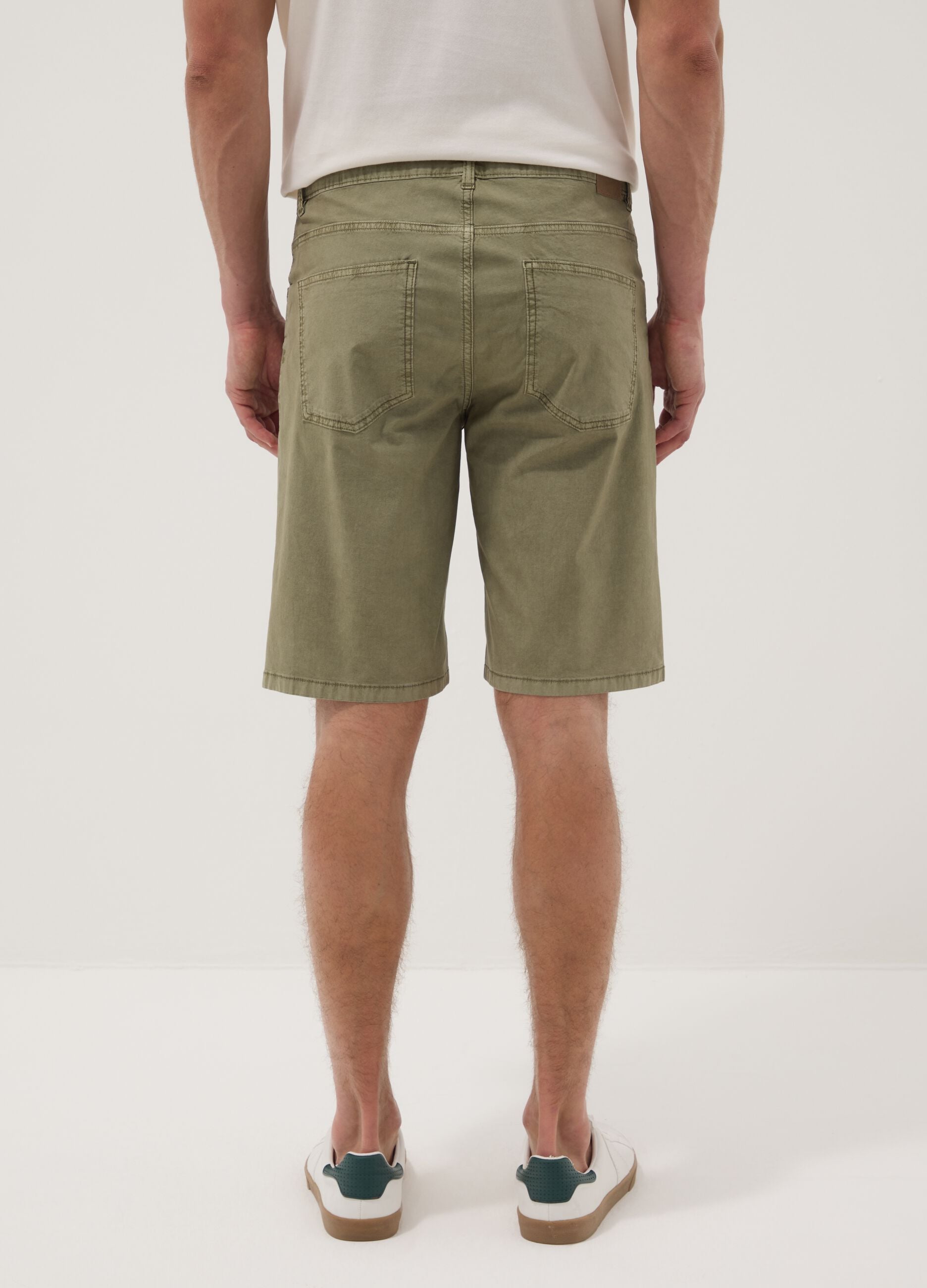 Green regular-fit stretch cotton Bermuda shorts