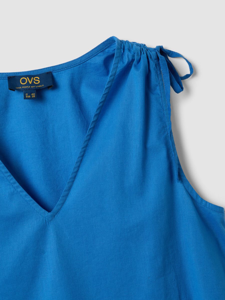 Blue pure cotton V-neck blouse, regular fit_5