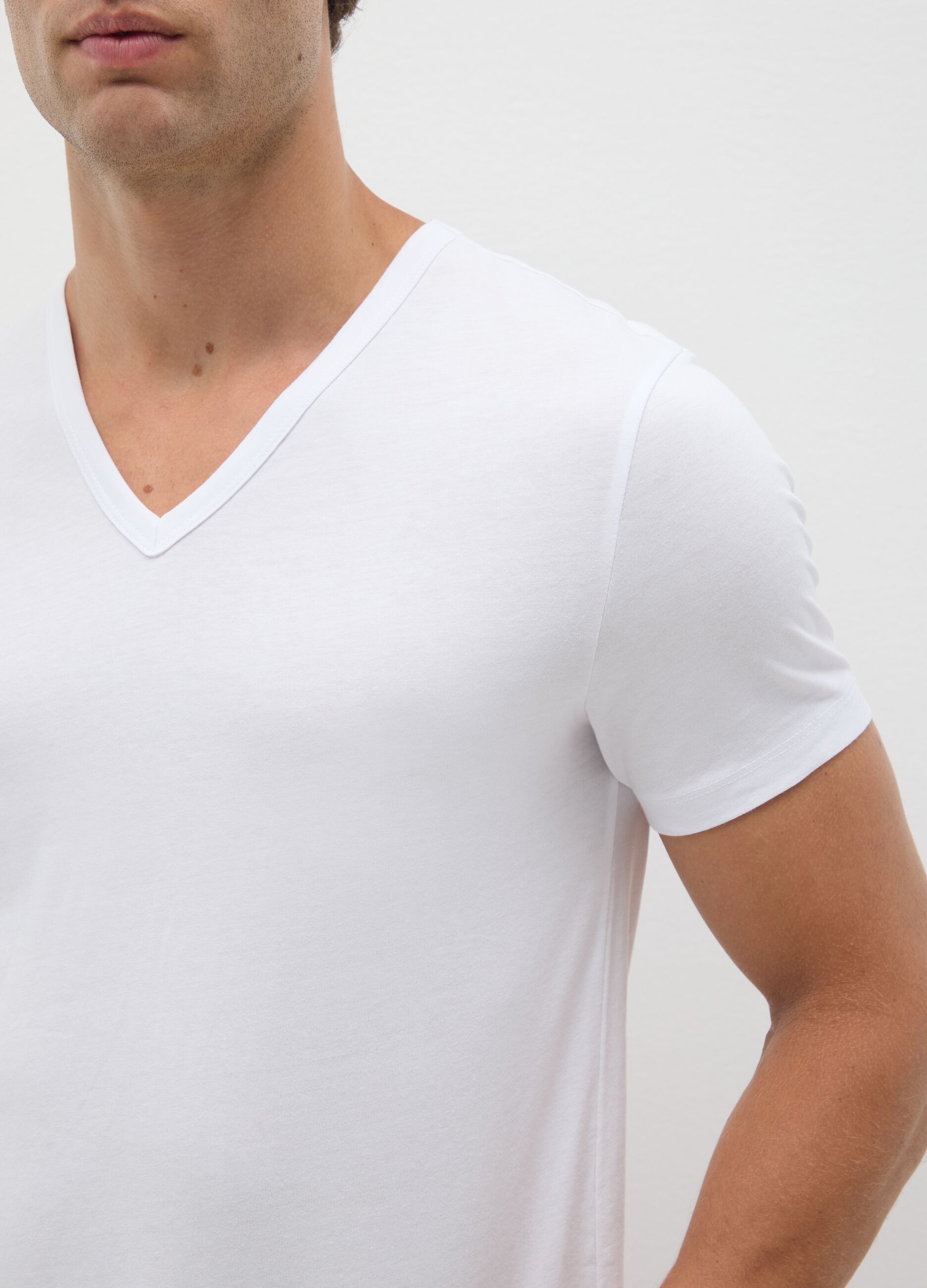 Two-Pack Men's White Pure Cotton Regular Fit T-Shirts