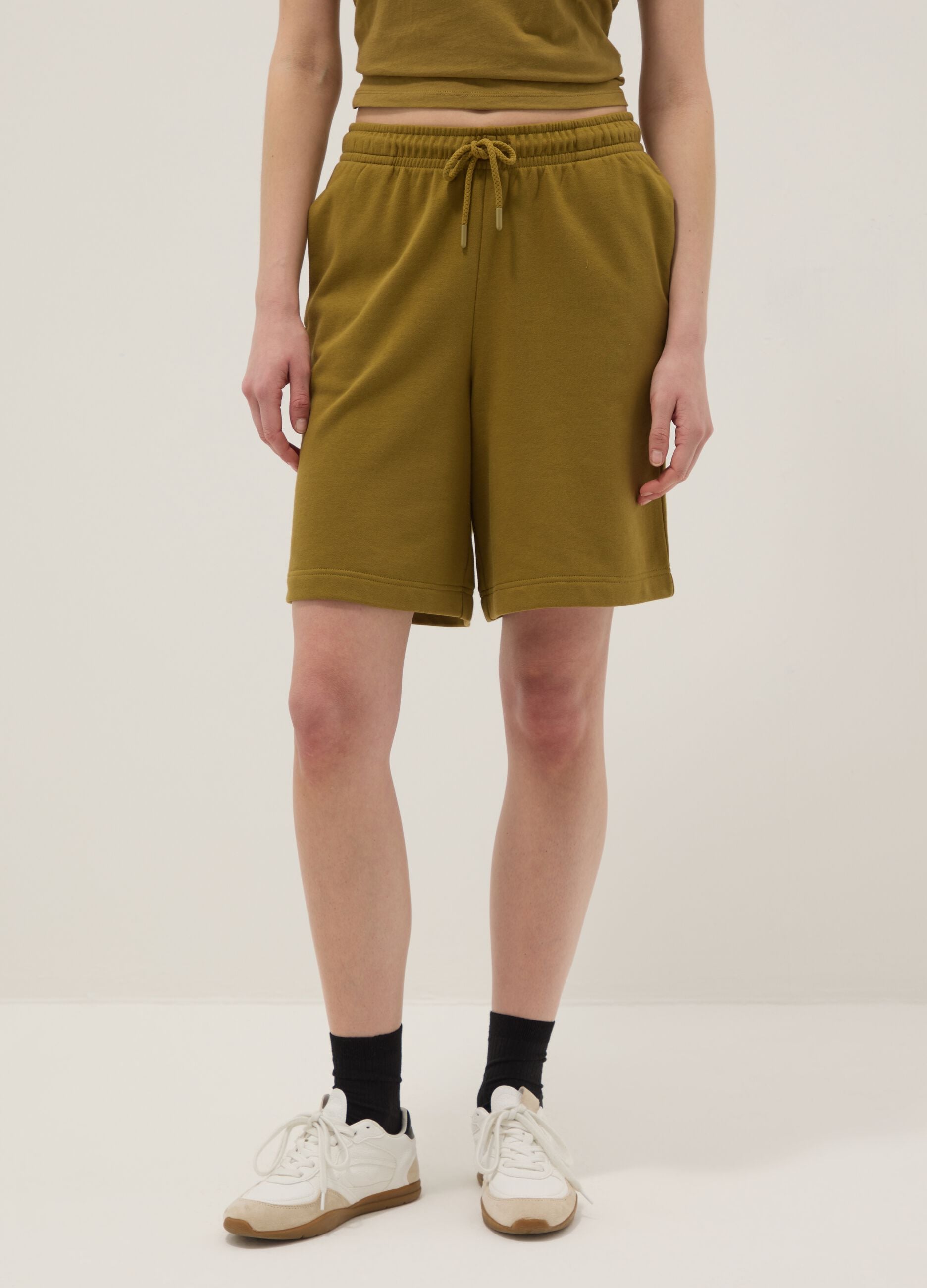 Green cotton-blend regular-fit shorts with elasticated waistband