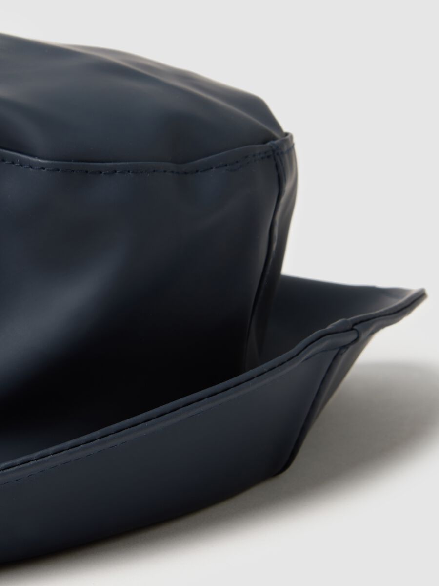 Cappello a secchiello blu_2