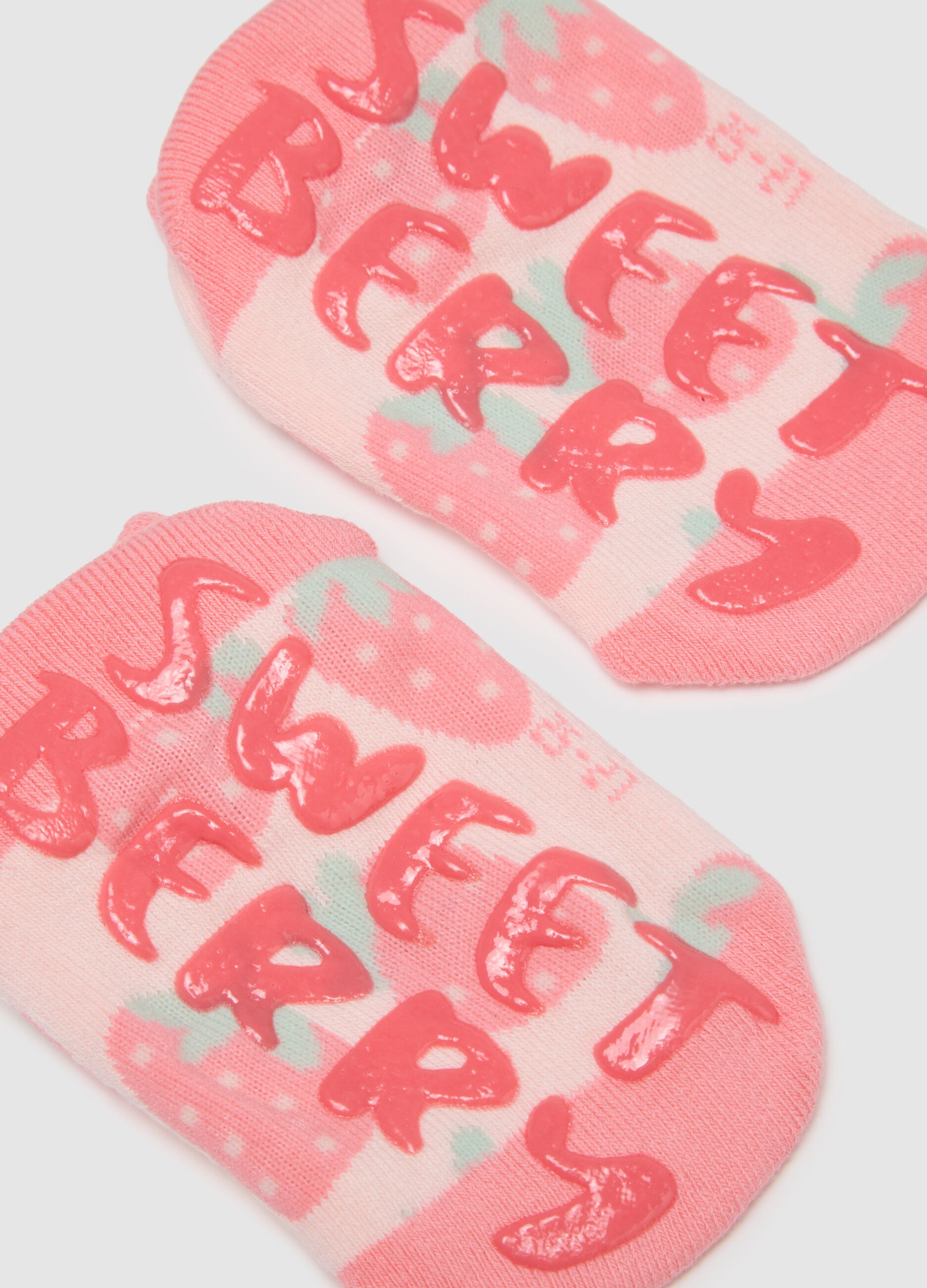 Girls' pink cotton blend socks regular fit with strawberries