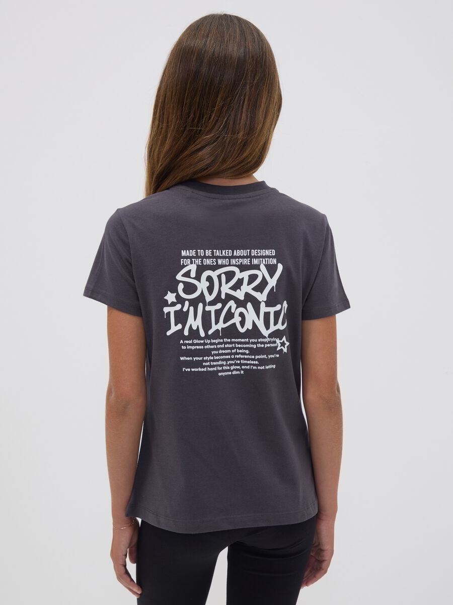 Grey pure organic cotton T-shirt with front and back print for girls_2