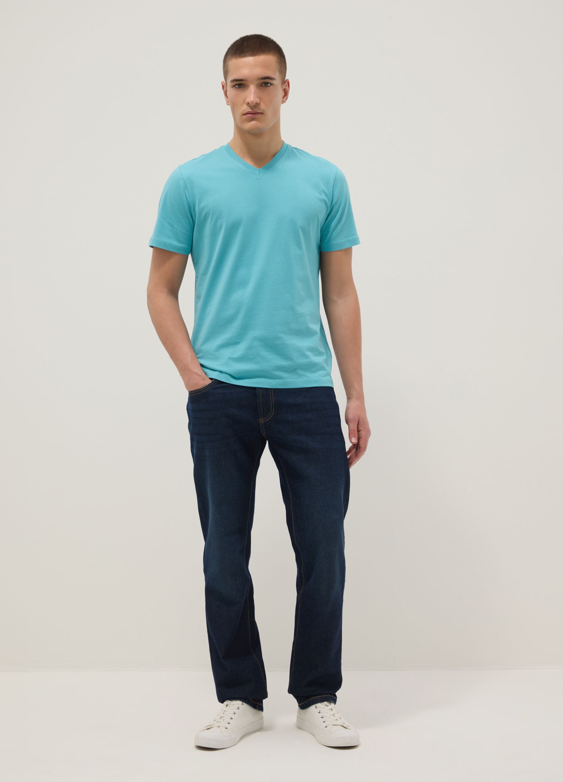 Light blue pure cotton V-neck t-shirt regular fit