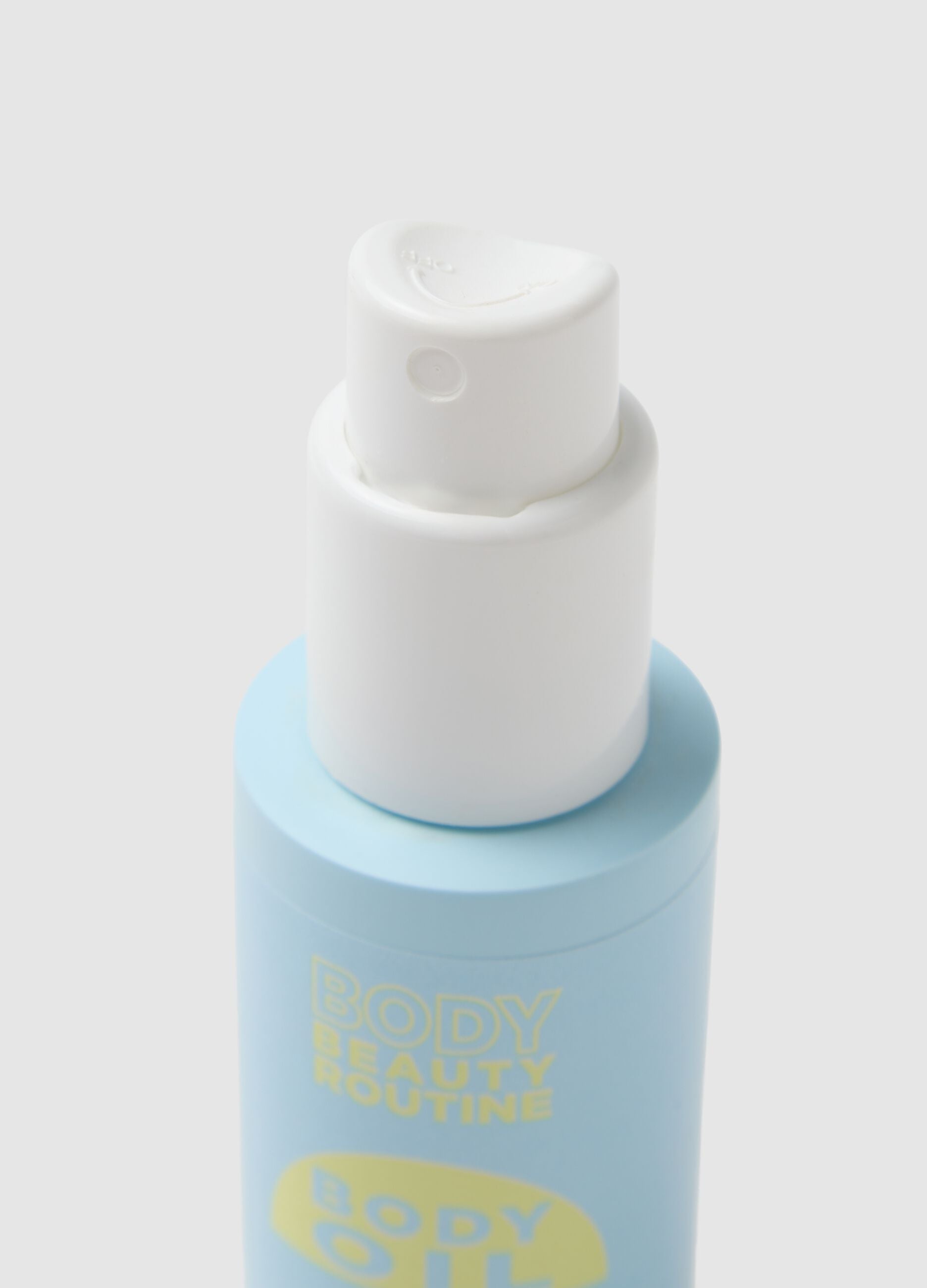 Moisturising Body Oil with Natural Extracts