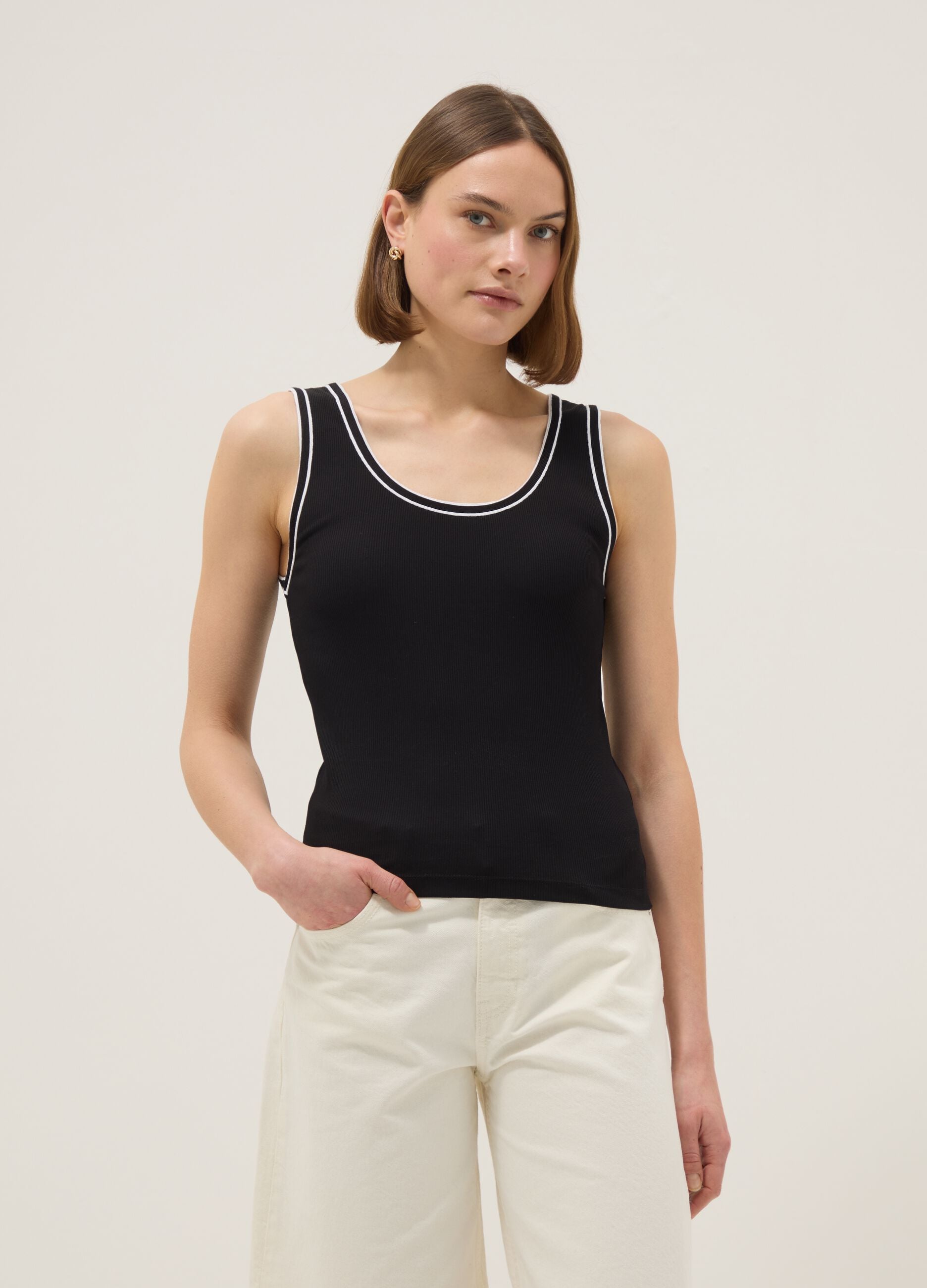 Black stretchy cotton regular fit tank top with trim