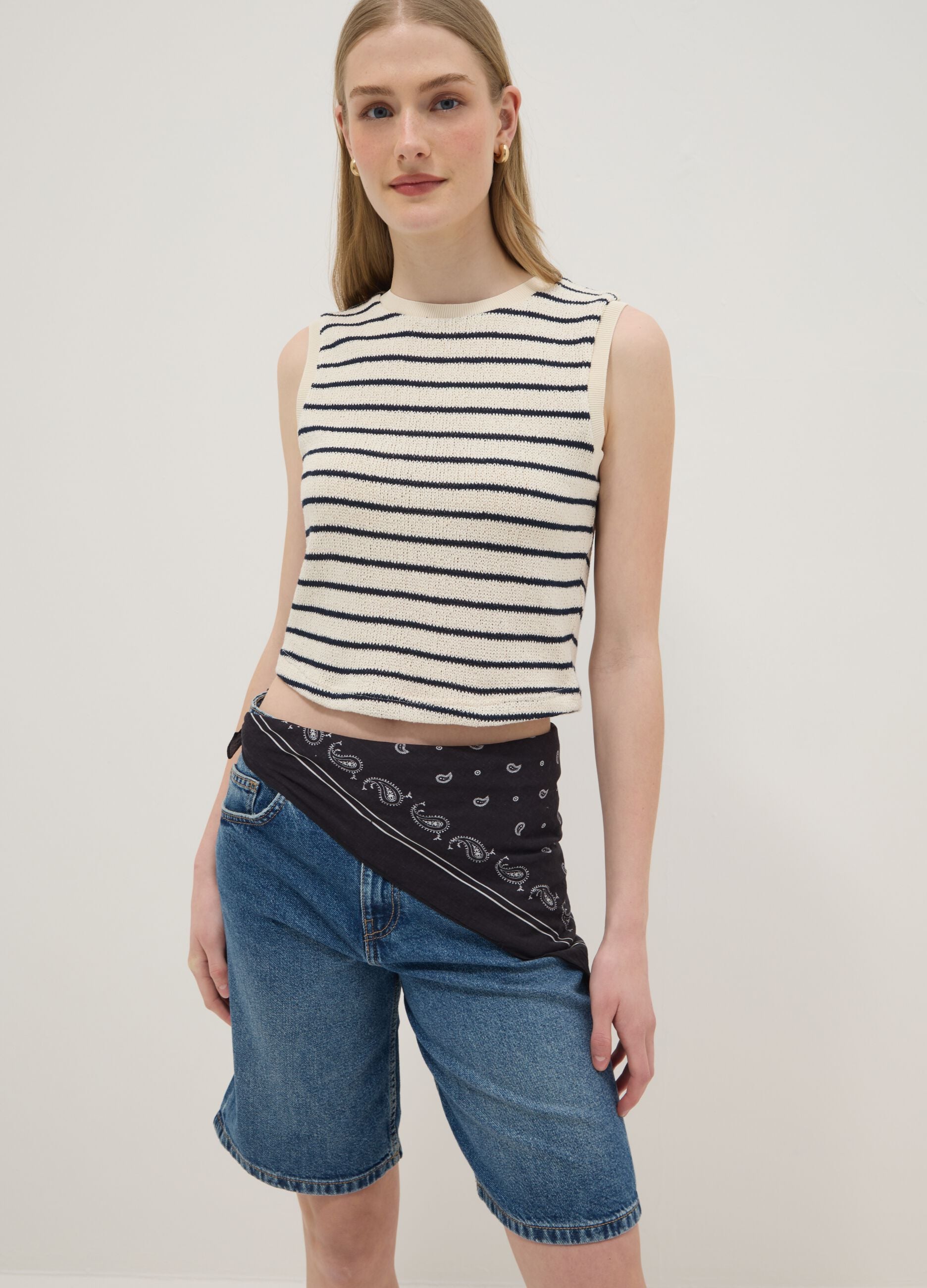 Regular-fit striped cotton-blend gilet in black and white