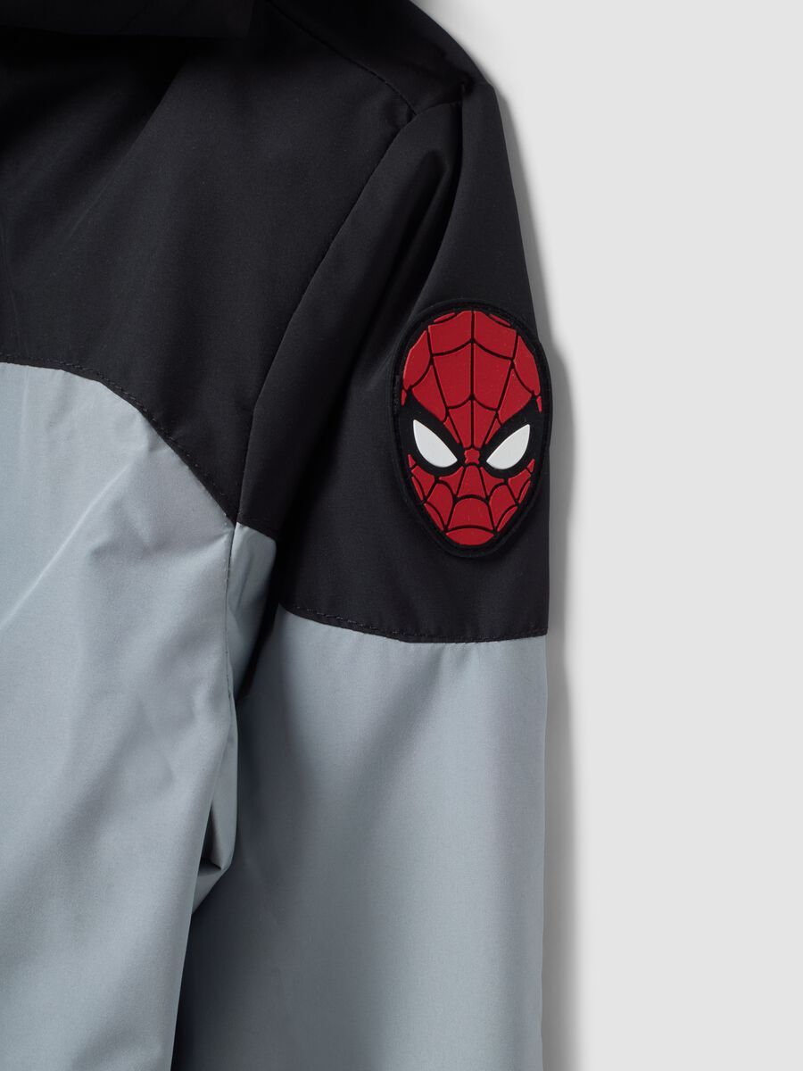 Grey hooded jacket with Spider-Man prints for boys_2