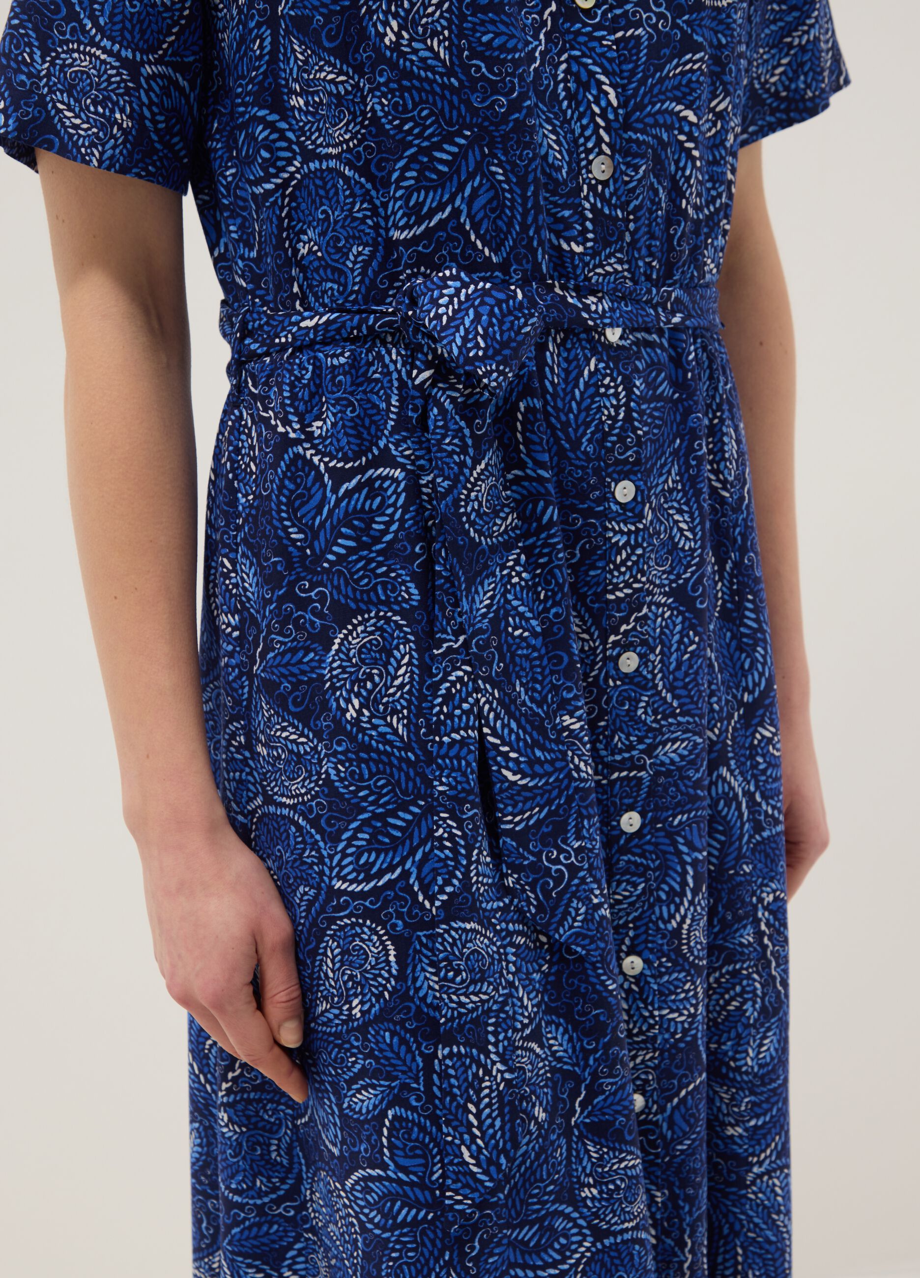 Multi-colour pure viscose dress, regular fit with belt
