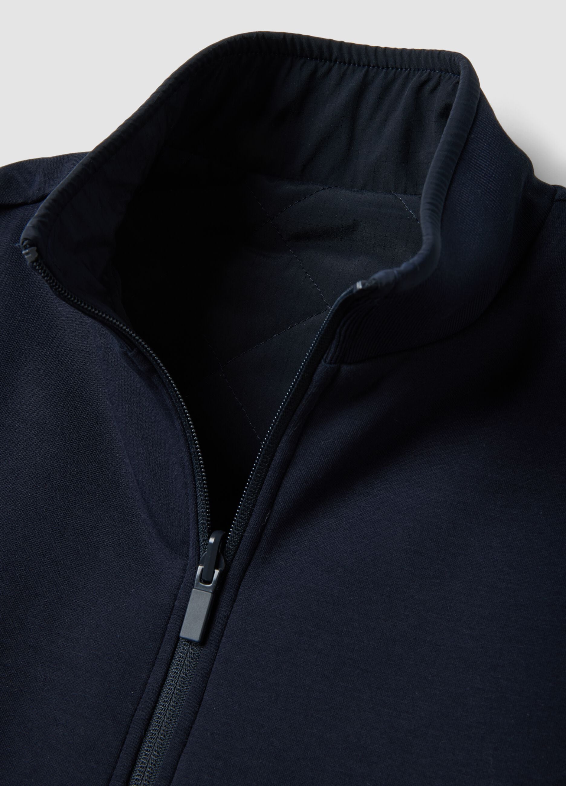 Gilet blu in cotone elasticizzato con colletto regular fit