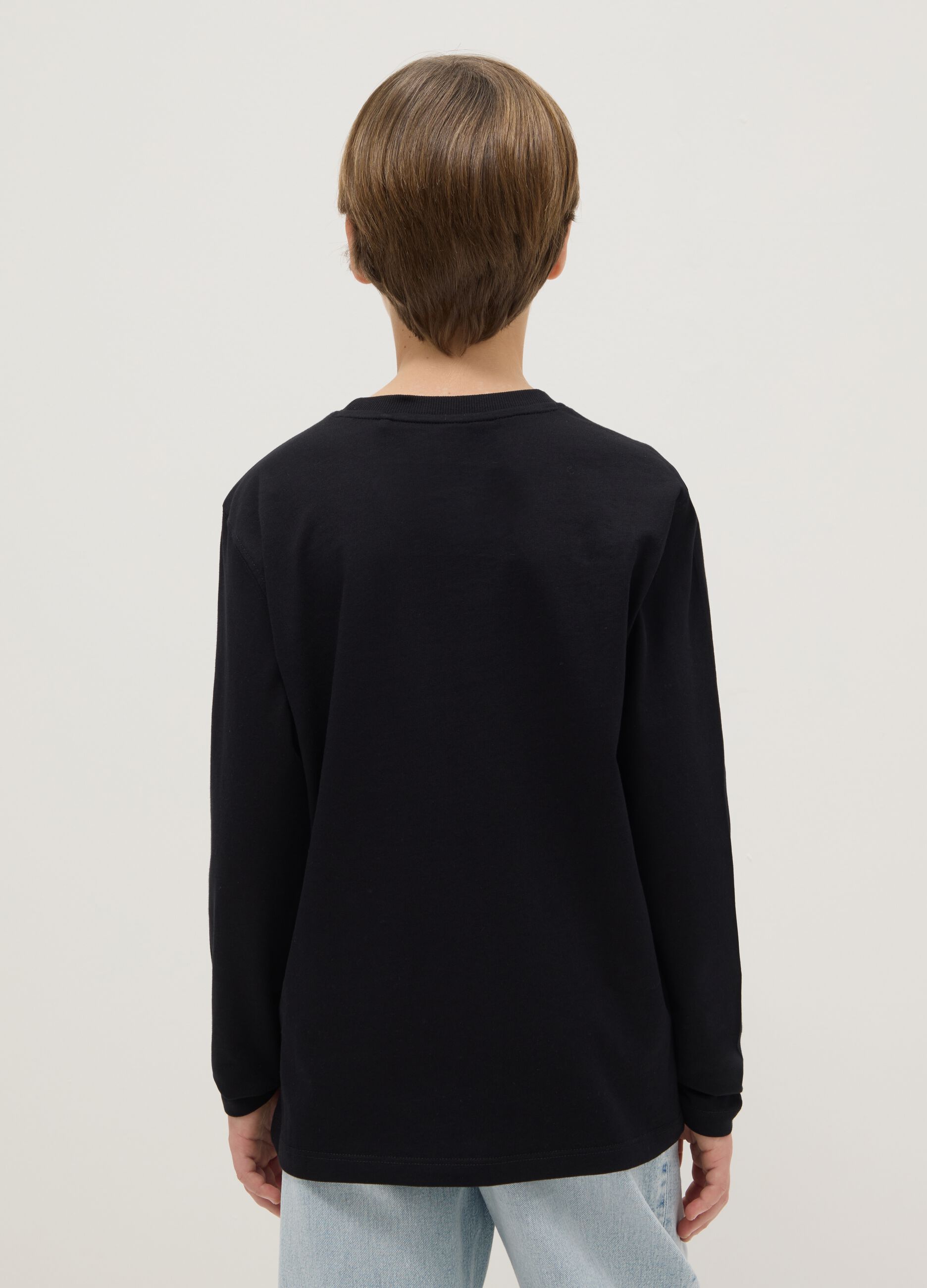 Boys' pure cotton black regular fit t-shirt with print