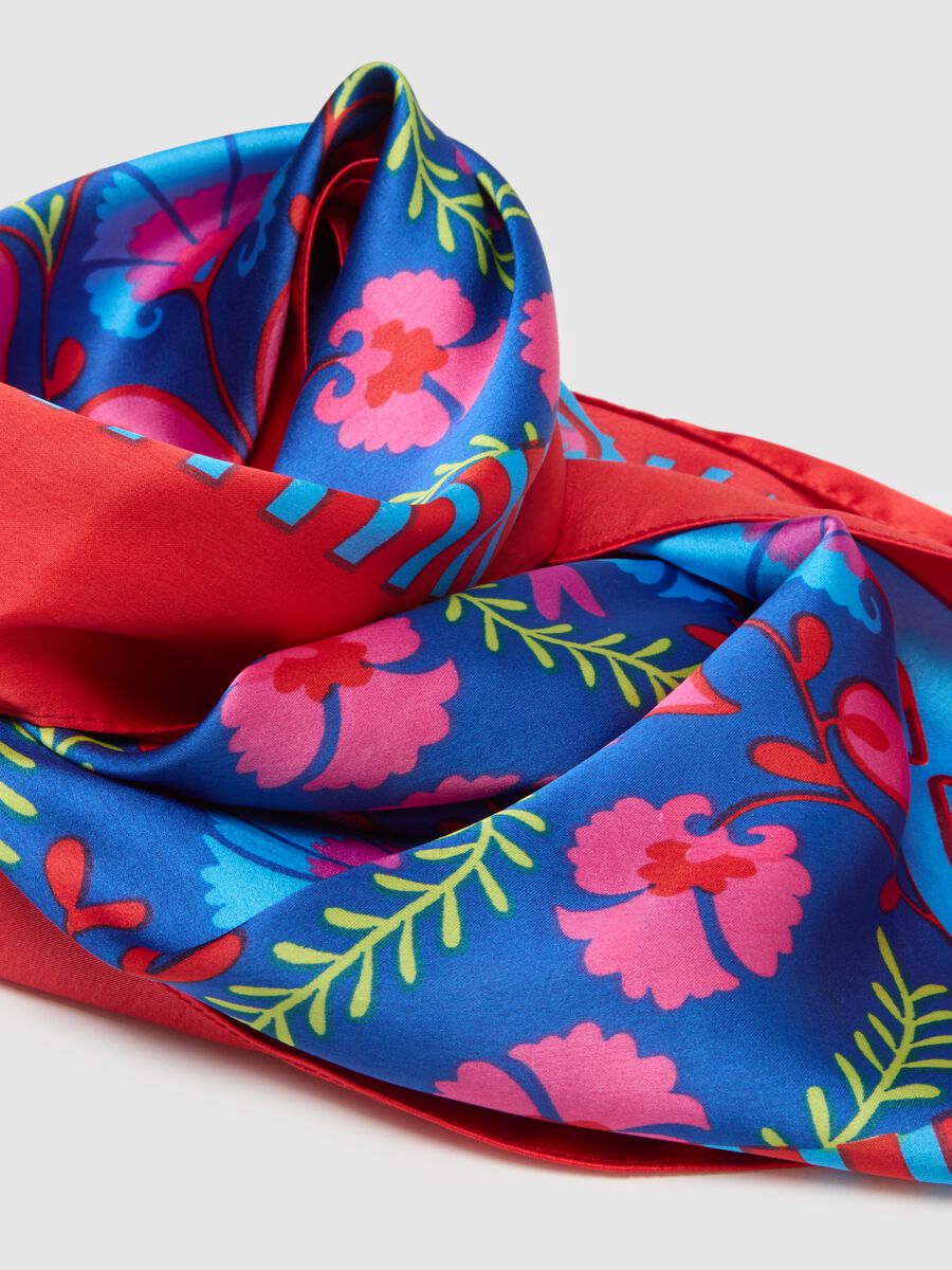 Foulard multicolor con nappe_2