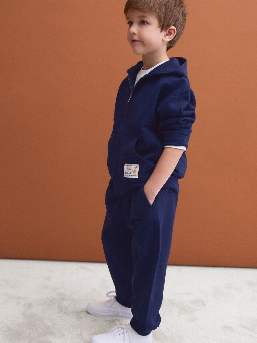 Blue pure cotton joggers with elasticated waist for boys_2