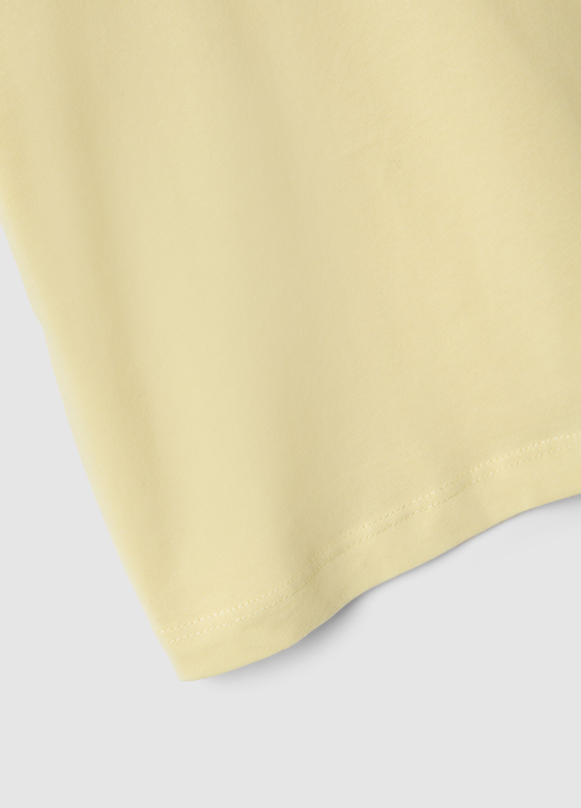 Girl's pure cotton boxy fit yellow t-shirt with star