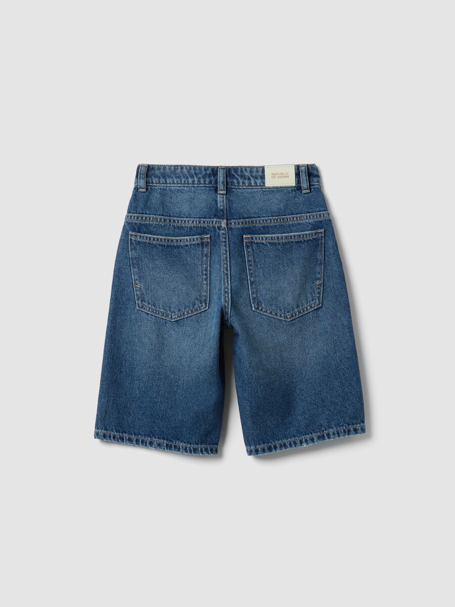 Boys&rsquo; blue denim shorts in pure cotton, regular fit_1