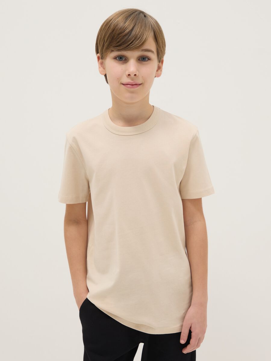 Boy's beige crew neck T-shirt in pure cotton, over fit_0