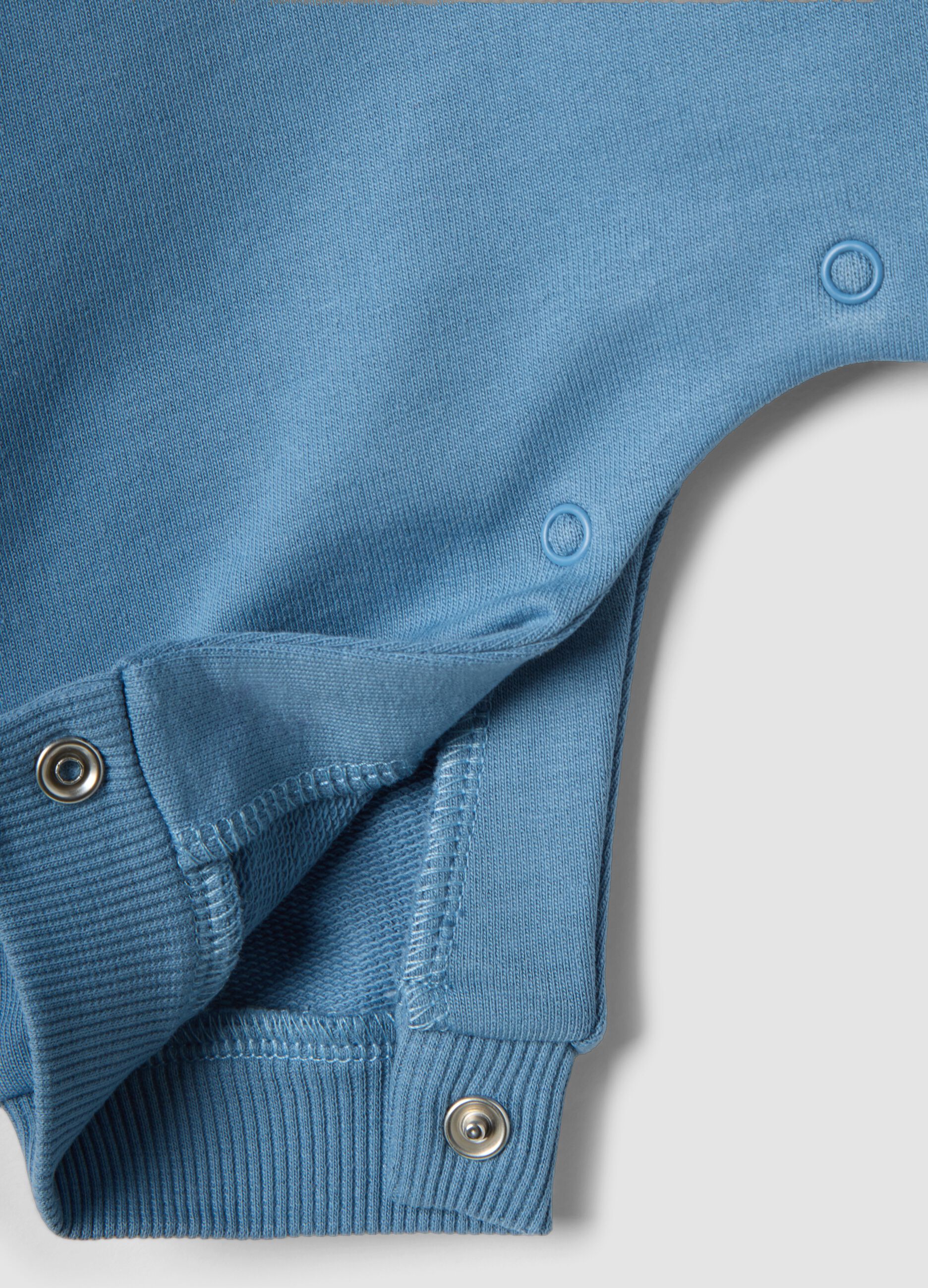 Baby blue pure cotton romper with bear motif