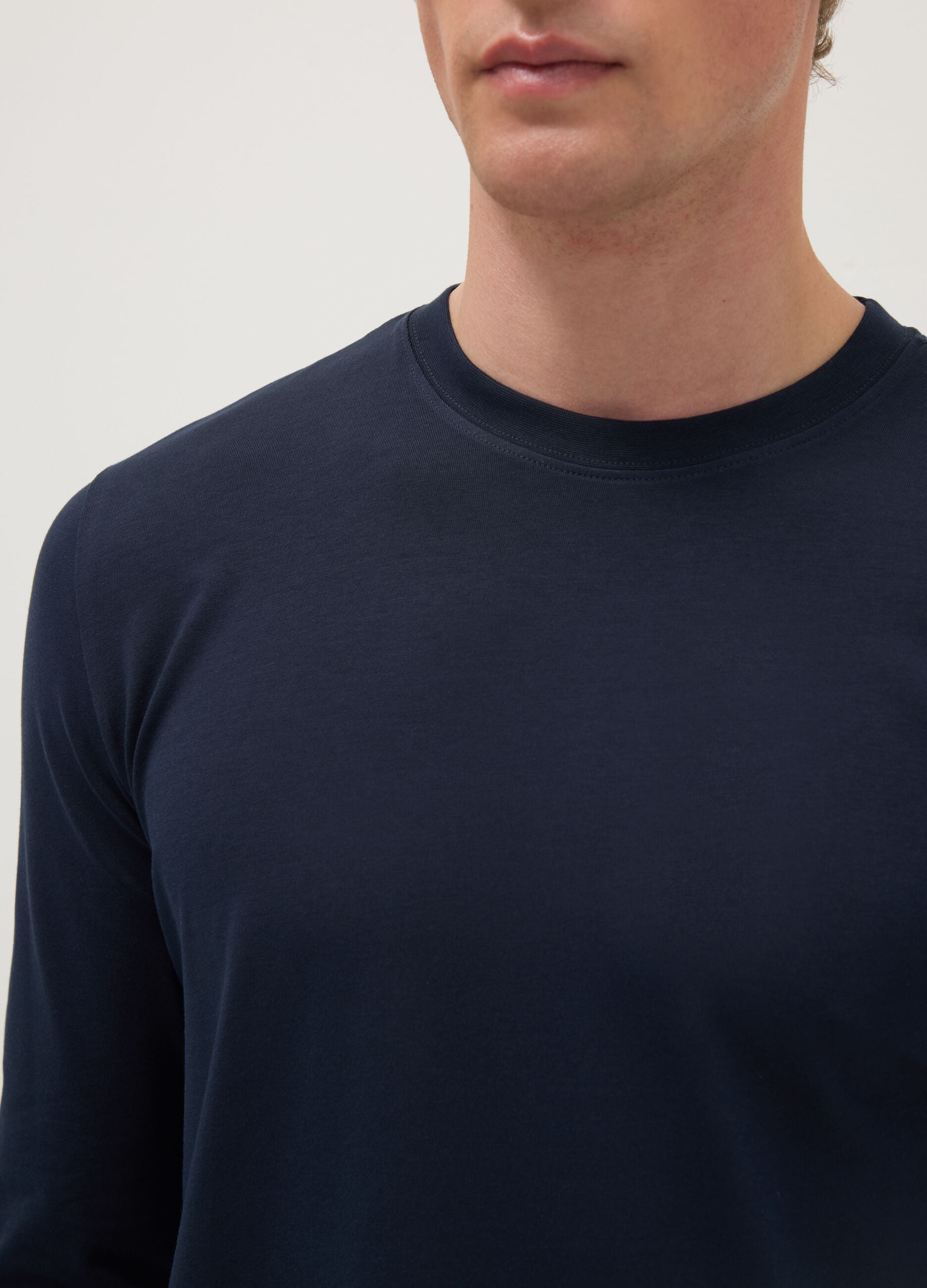 Regular Fit Long-Sleeve Stretch Cotton Blue T-shirt