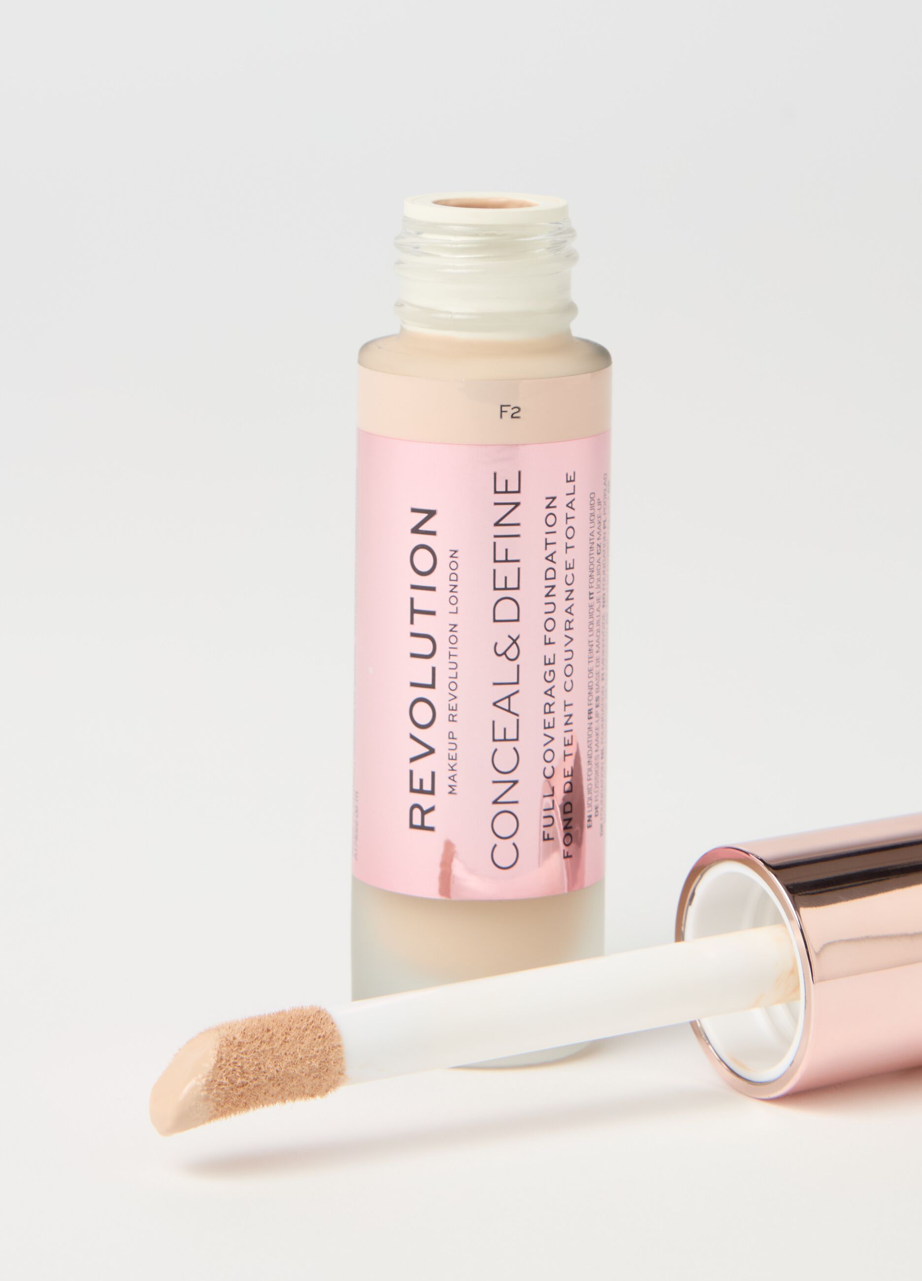 Conceal & Define foundation F2