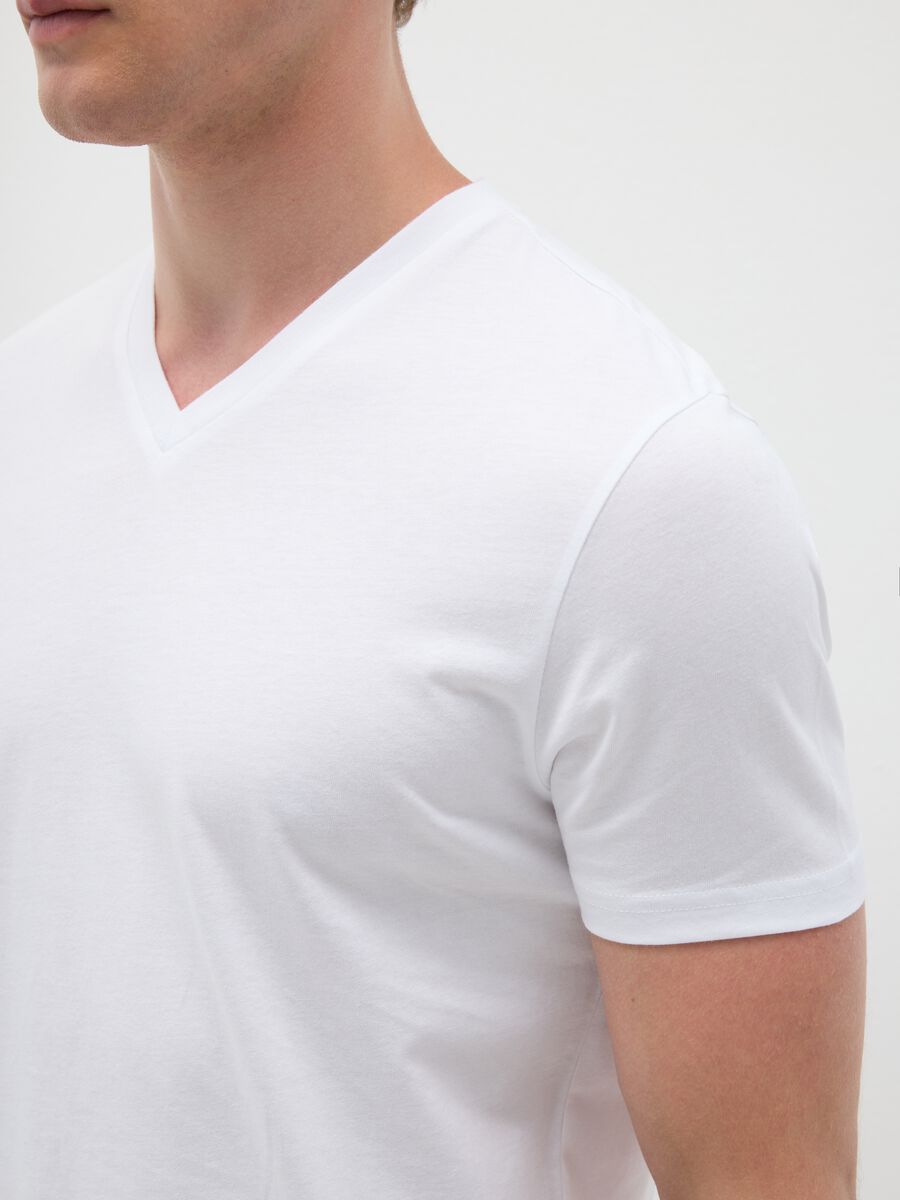 White pure organic cotton V-neck T-shirt_2
