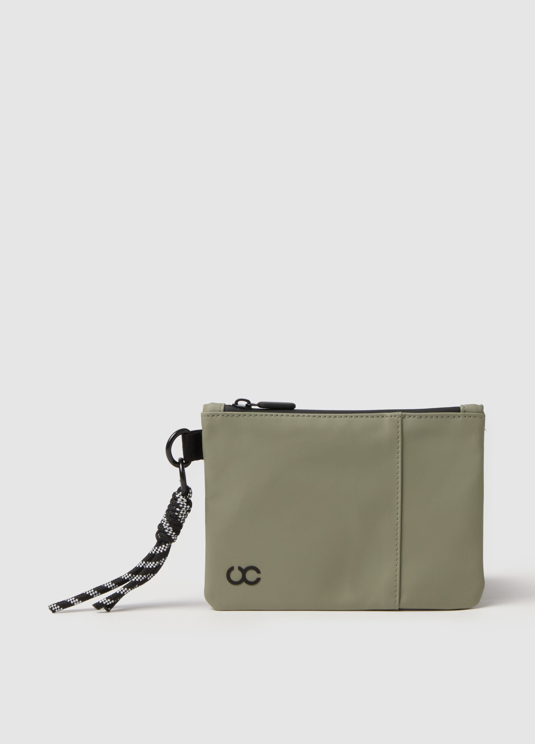 Green wallet with zip and braided details