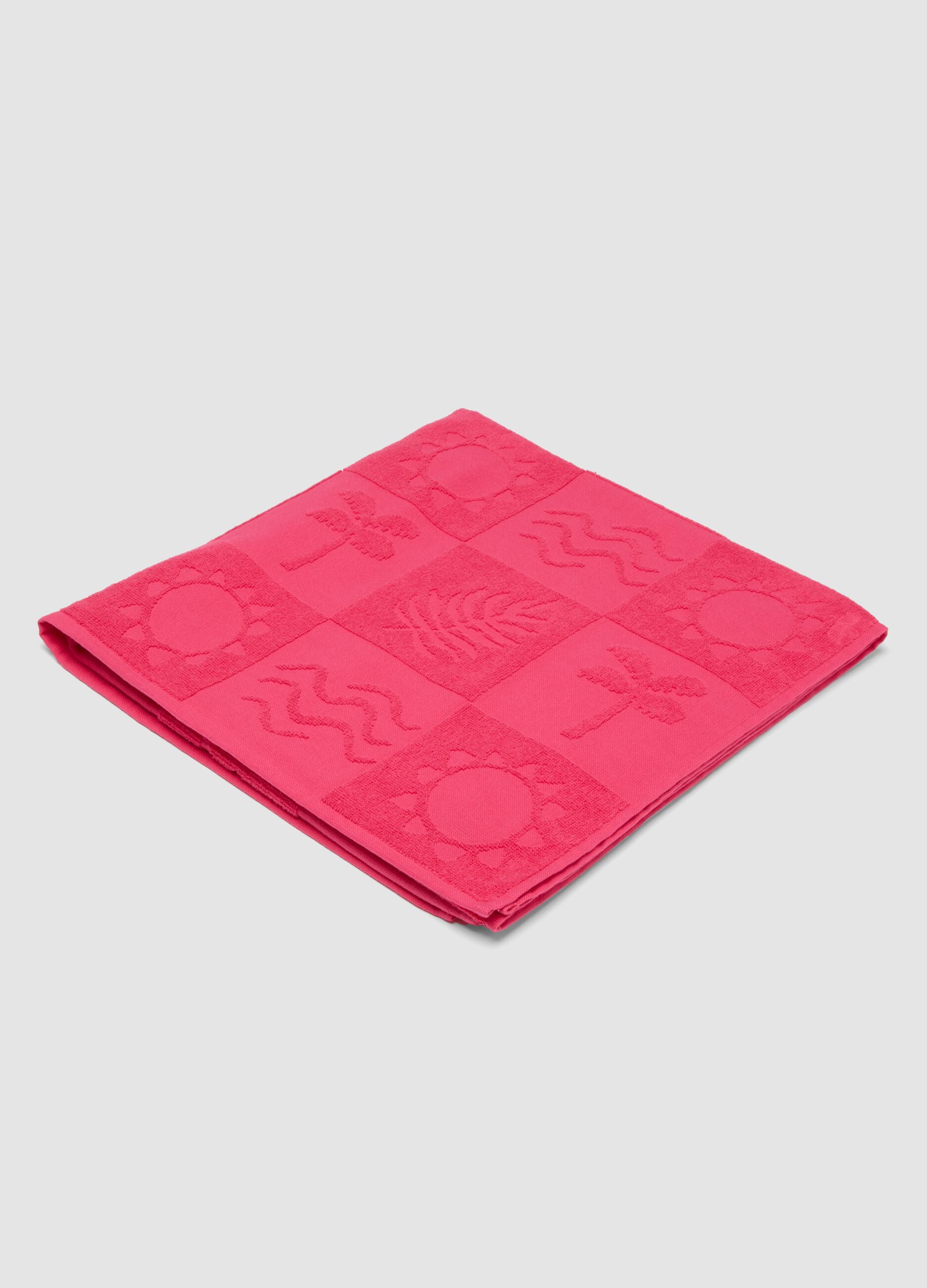 Pink pure cotton beach towel with jacquard pattern