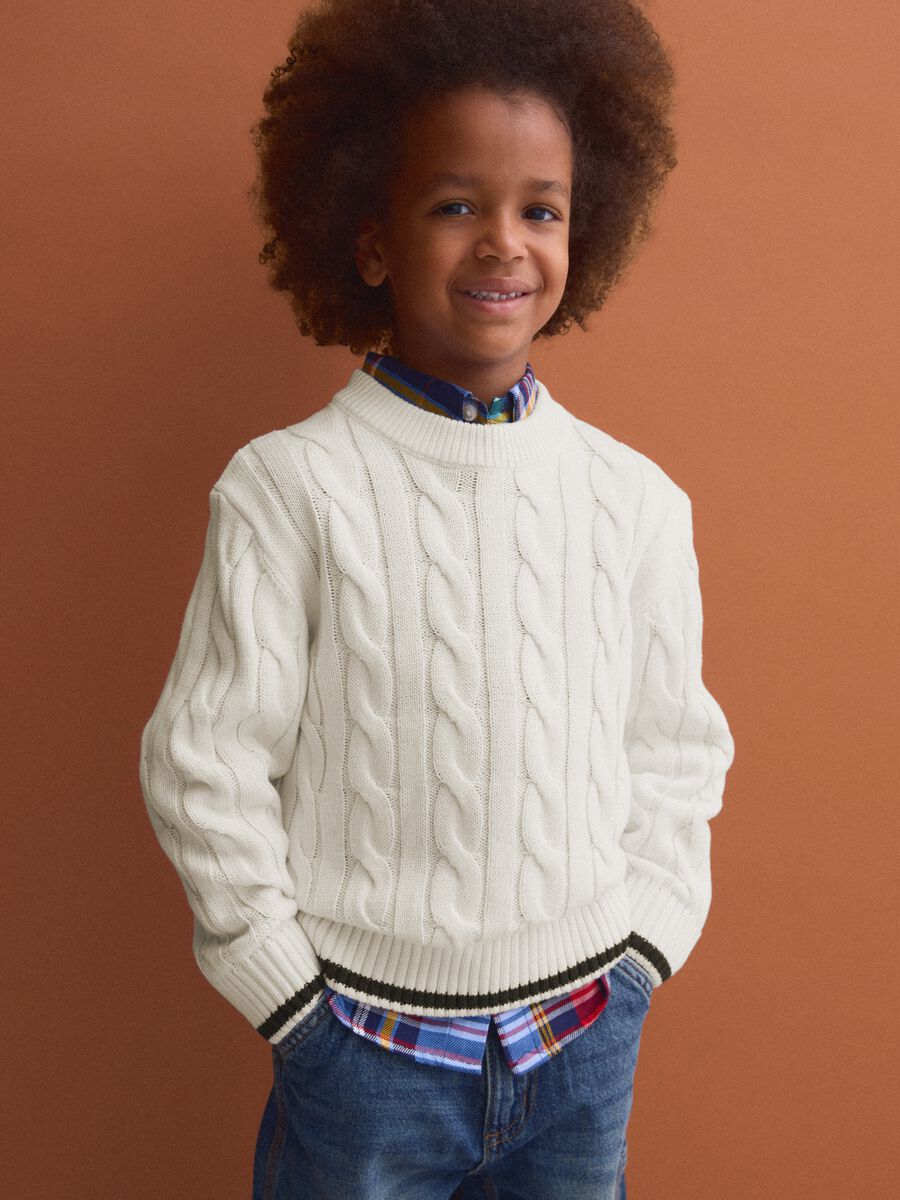 White pure cotton cable-knit oversized jumper for boys_1