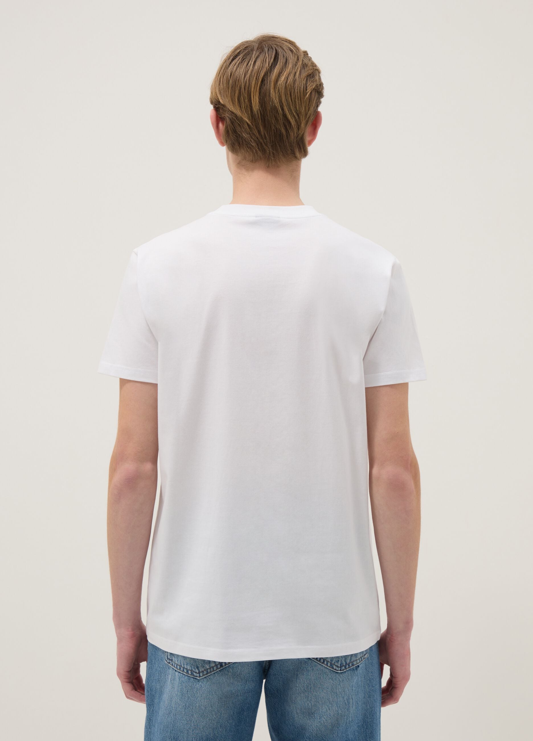 White pure cotton regular fit T-shirt with Hard Rock Cafe logo