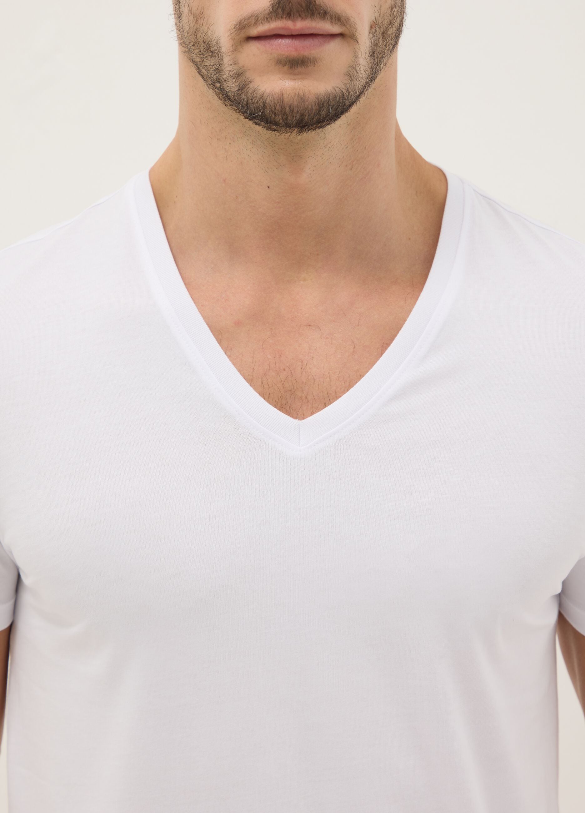 Pure cotton white V-neck regular fit T-shirt