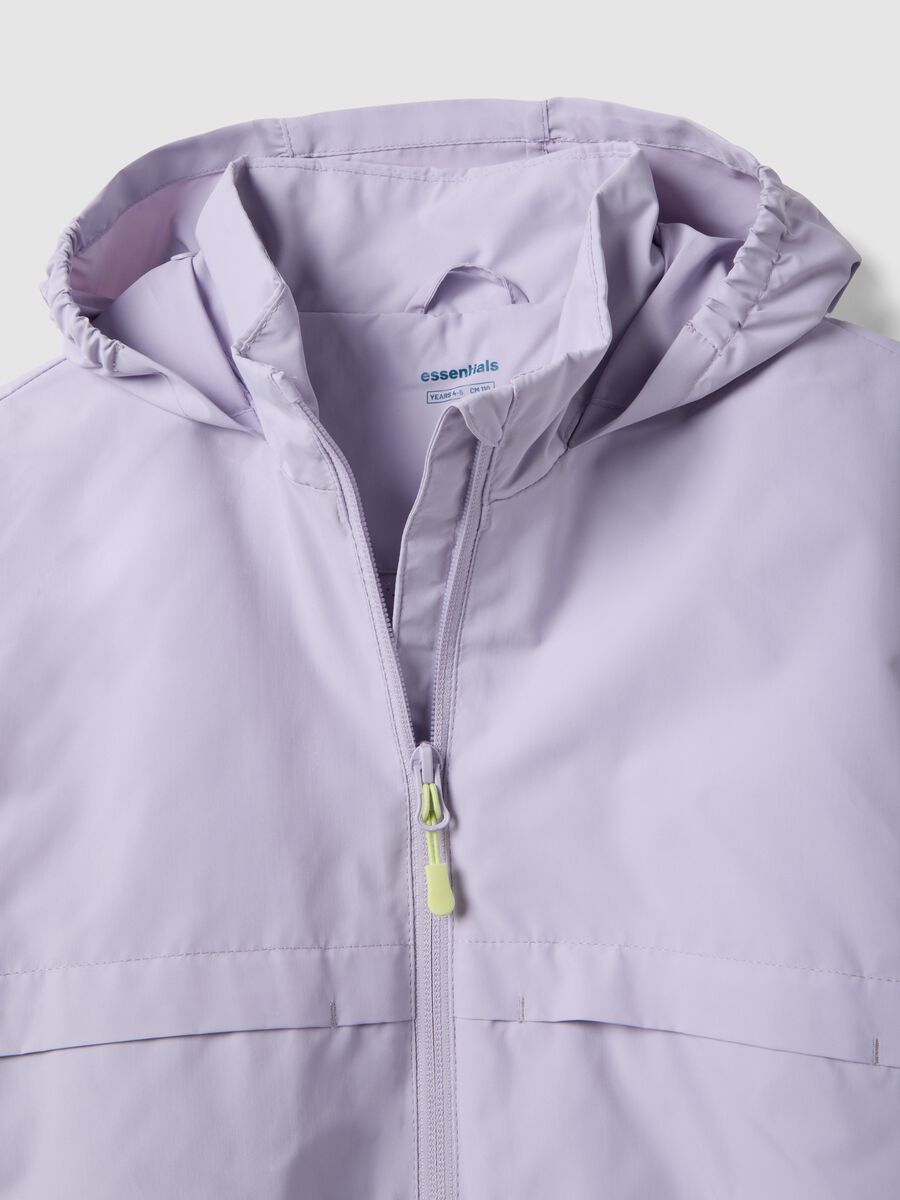 Purple waterproof regular fit jacket with hood for girls_3