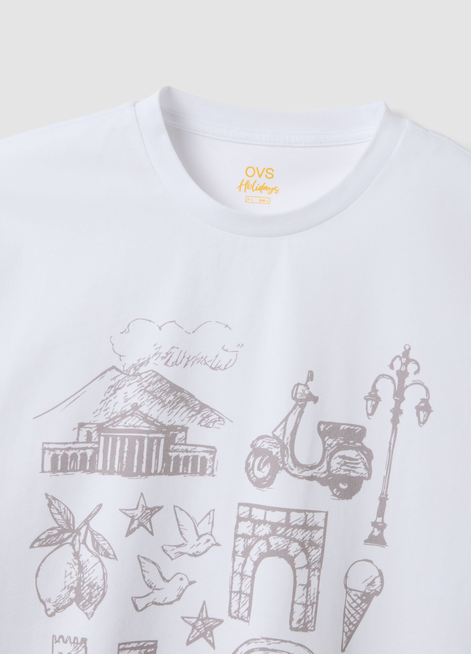 White pure cotton T-shirt with front print, regular fit